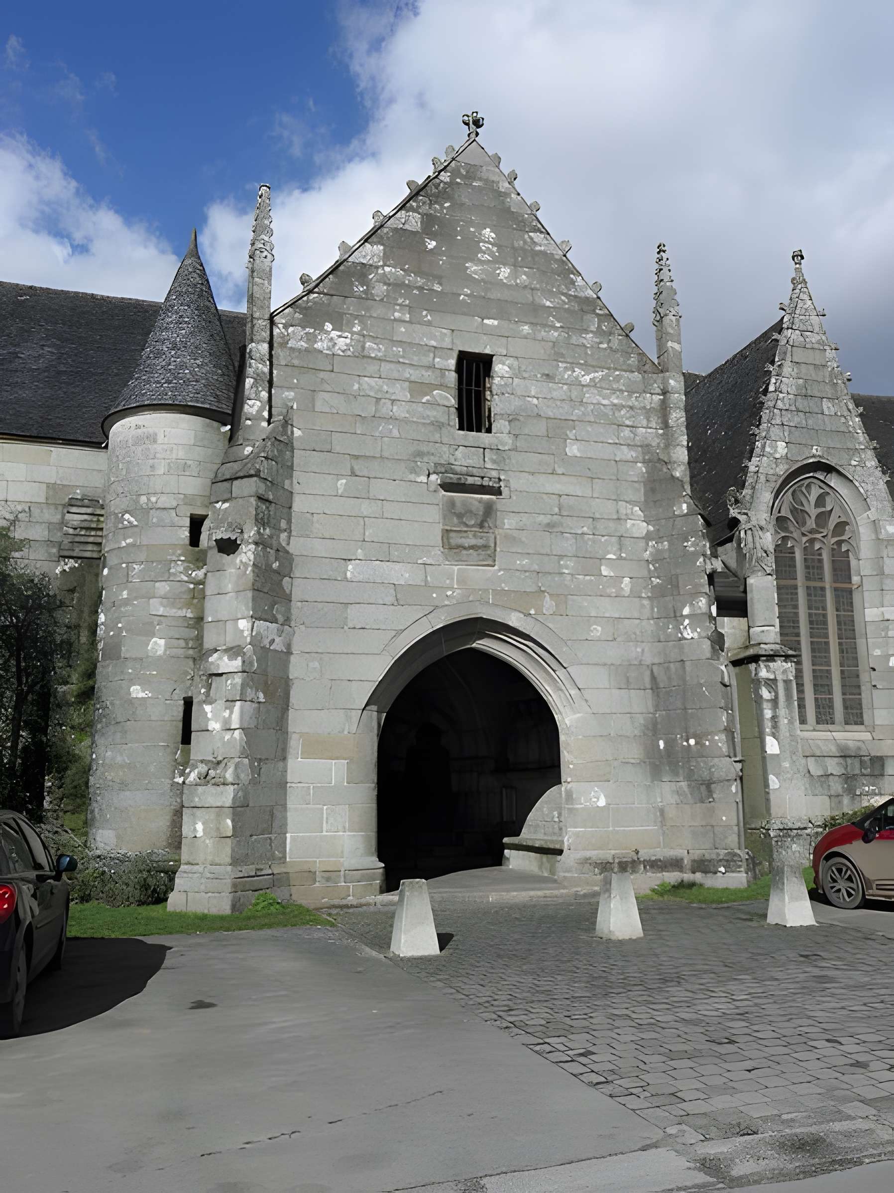 Église Saint-Servais de Saint-Servais