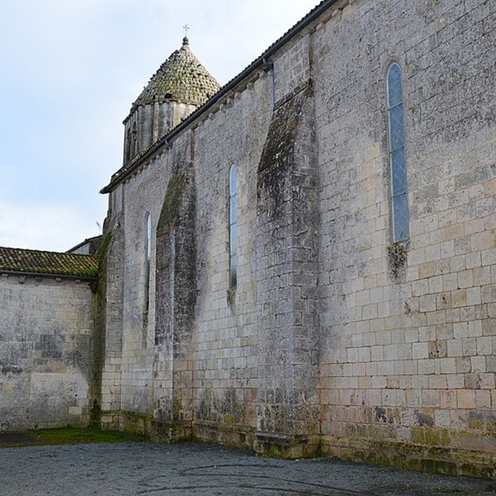 Photo de Église Saint-Séverin de Nieul-le-Virouil