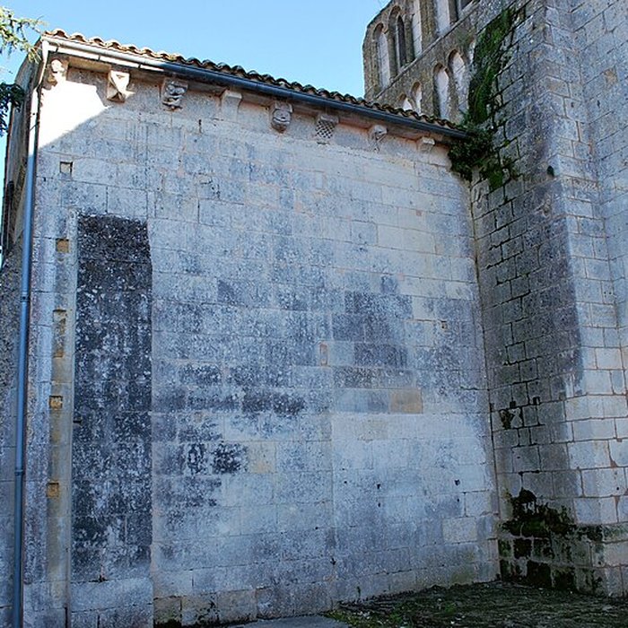 Photo de Église Saint-Séverin de Nieul-le-Virouil