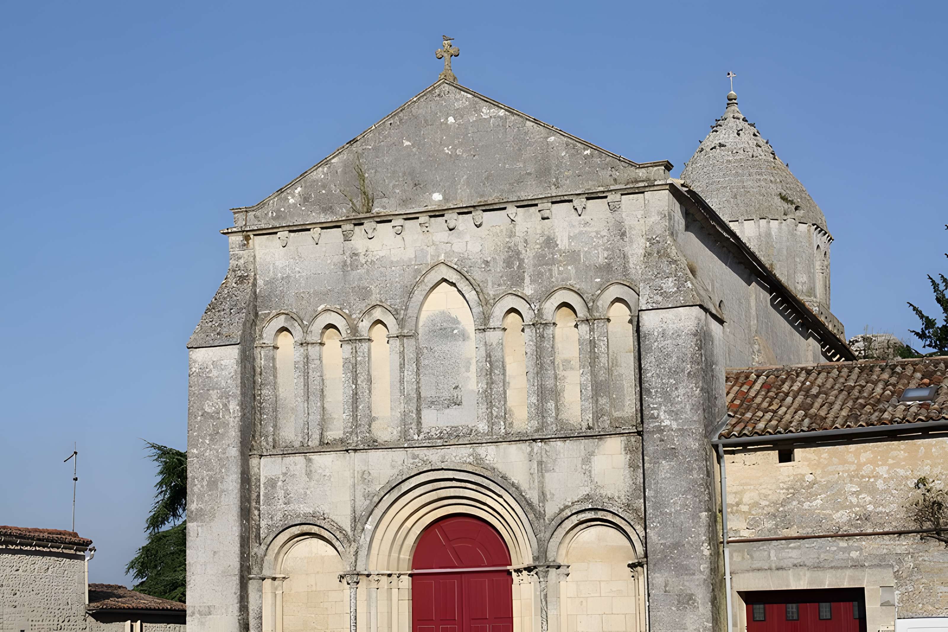 Église Saint-Séverin de Nieul-le-Virouil