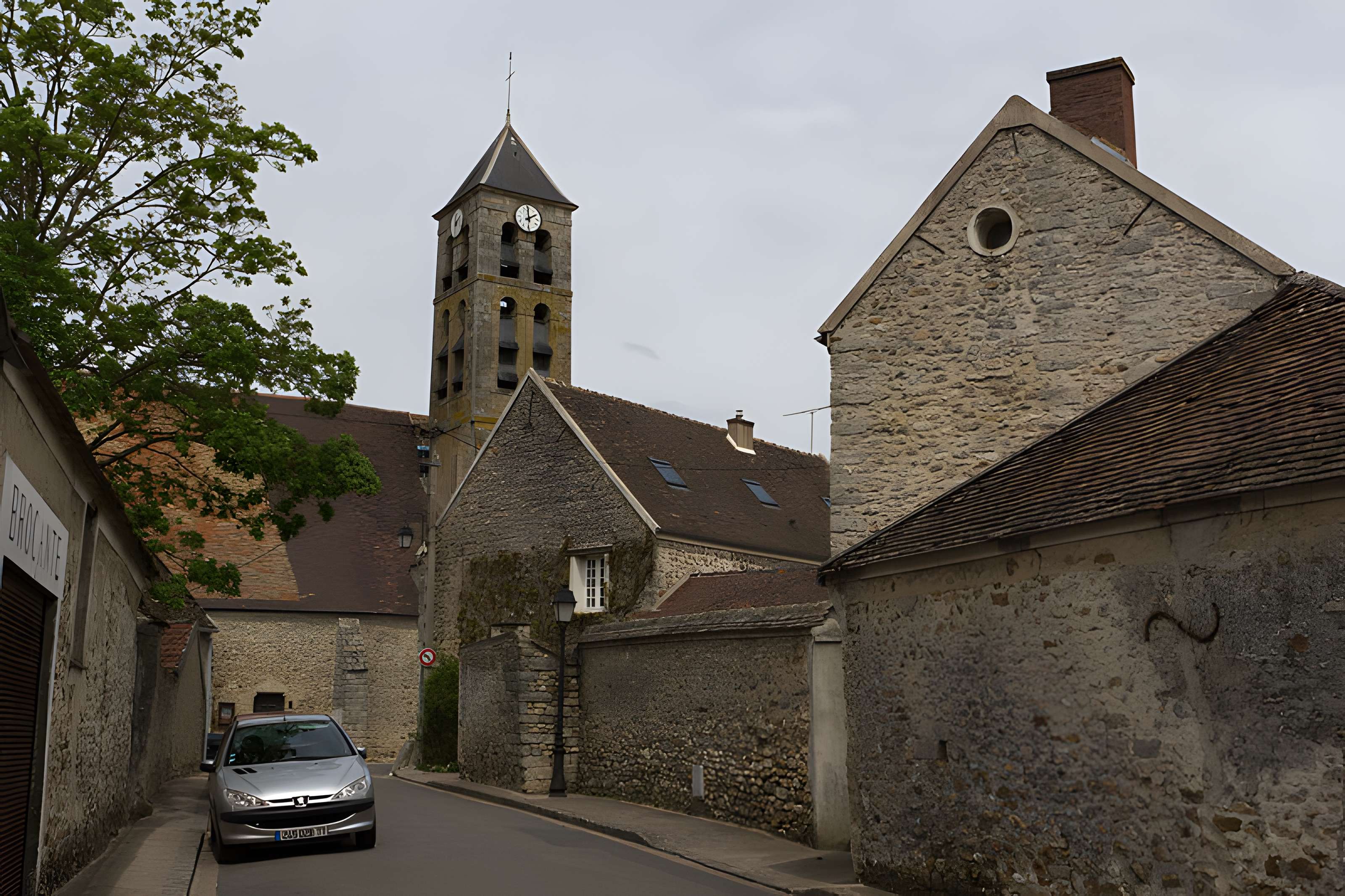Église Saints-Gervais-et-Protais de Perthes