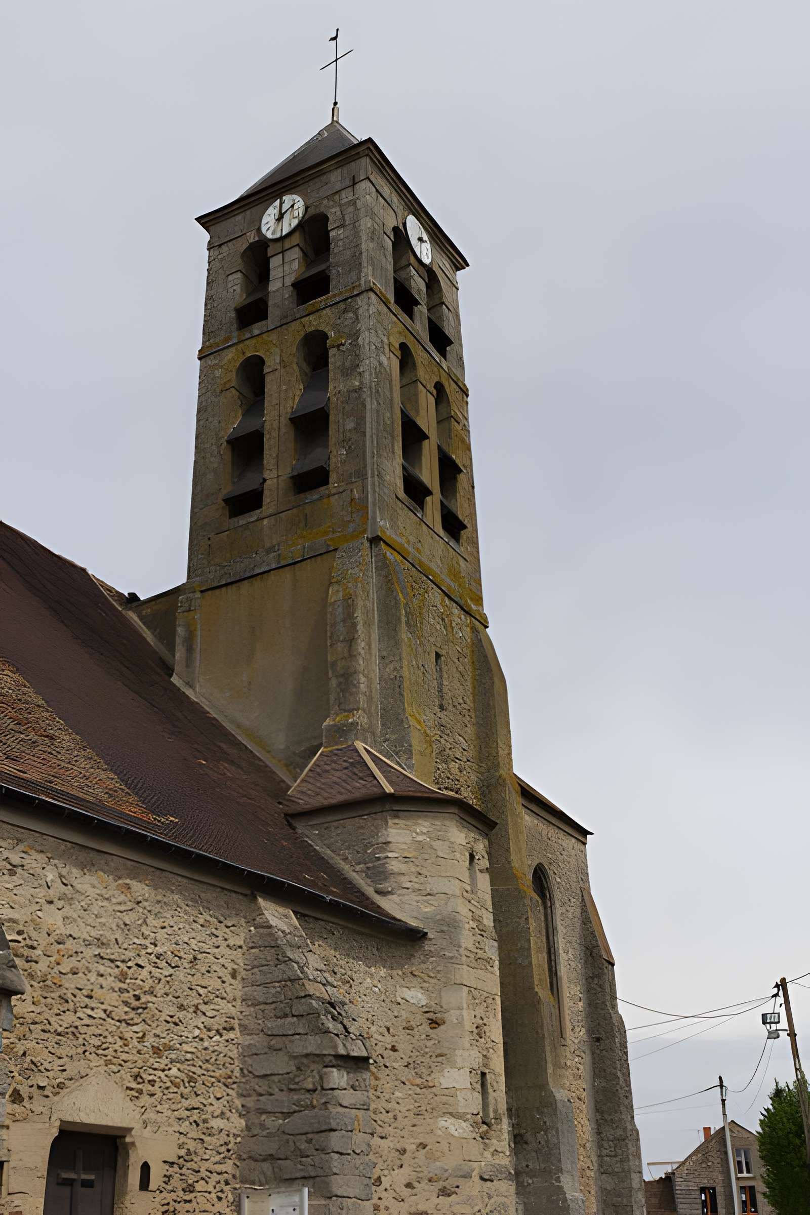Église Saints-Gervais-et-Protais de Perthes