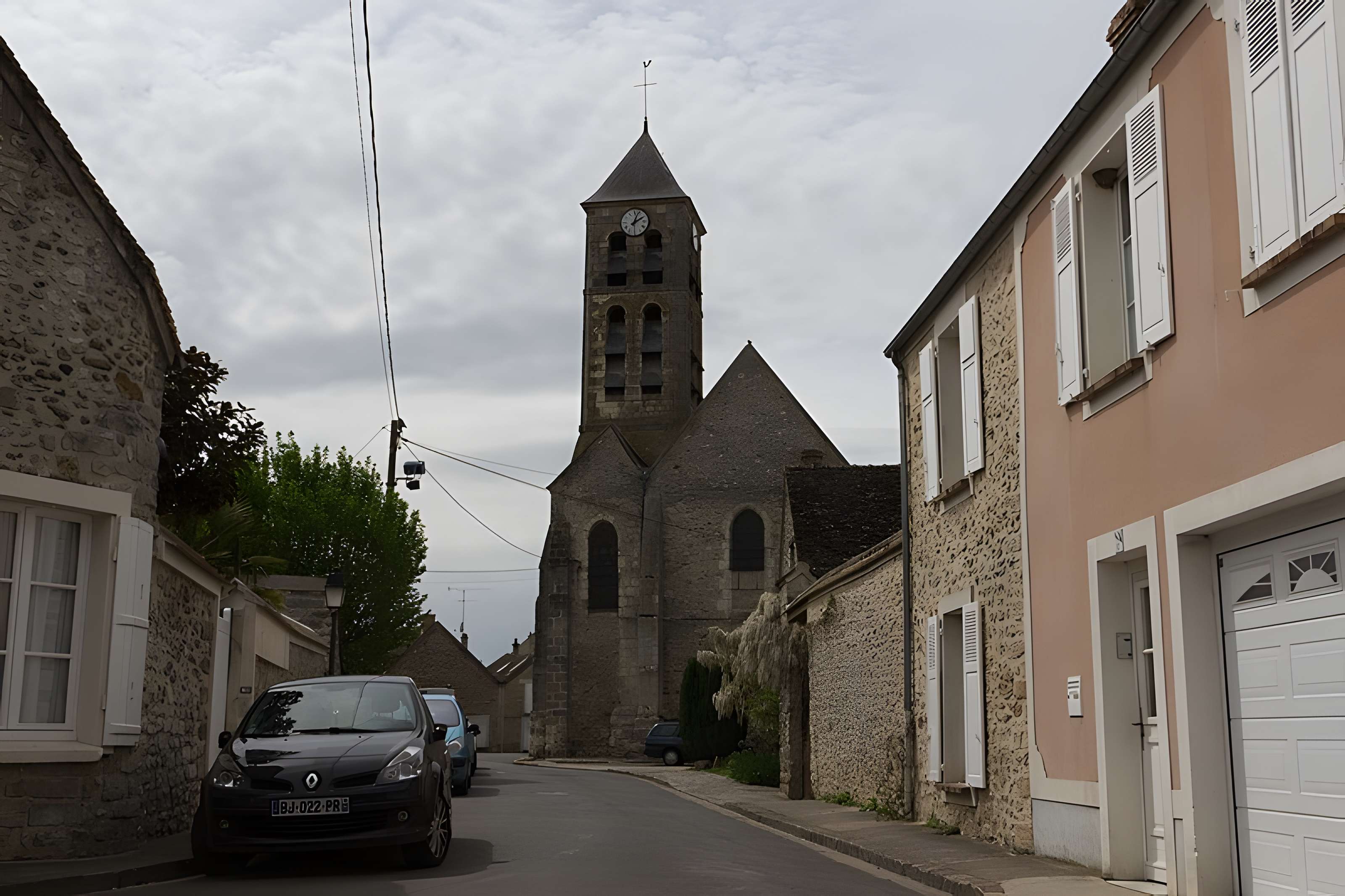 Église Saints-Gervais-et-Protais de Perthes