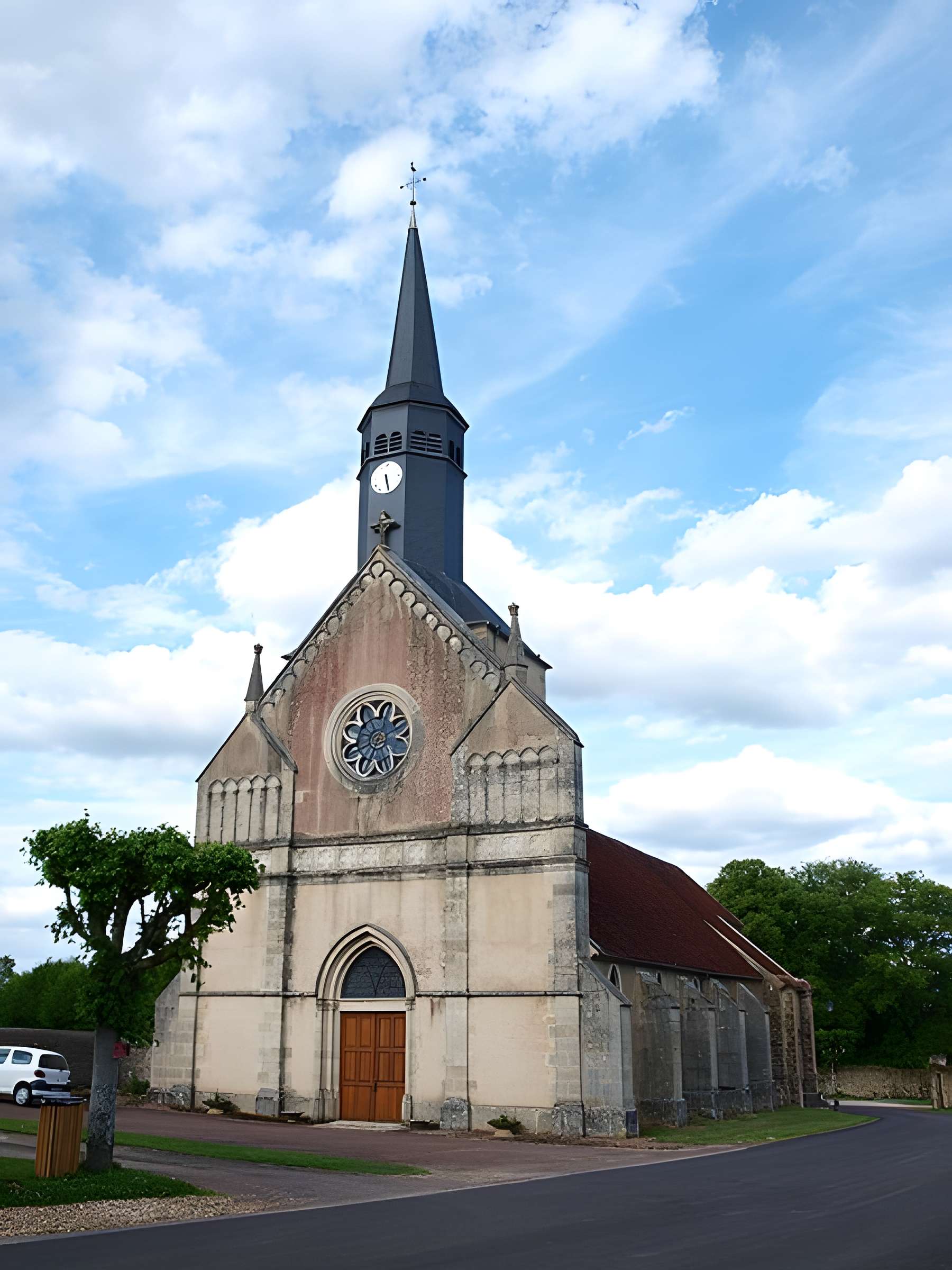 Église Saint-Siméon de Menou