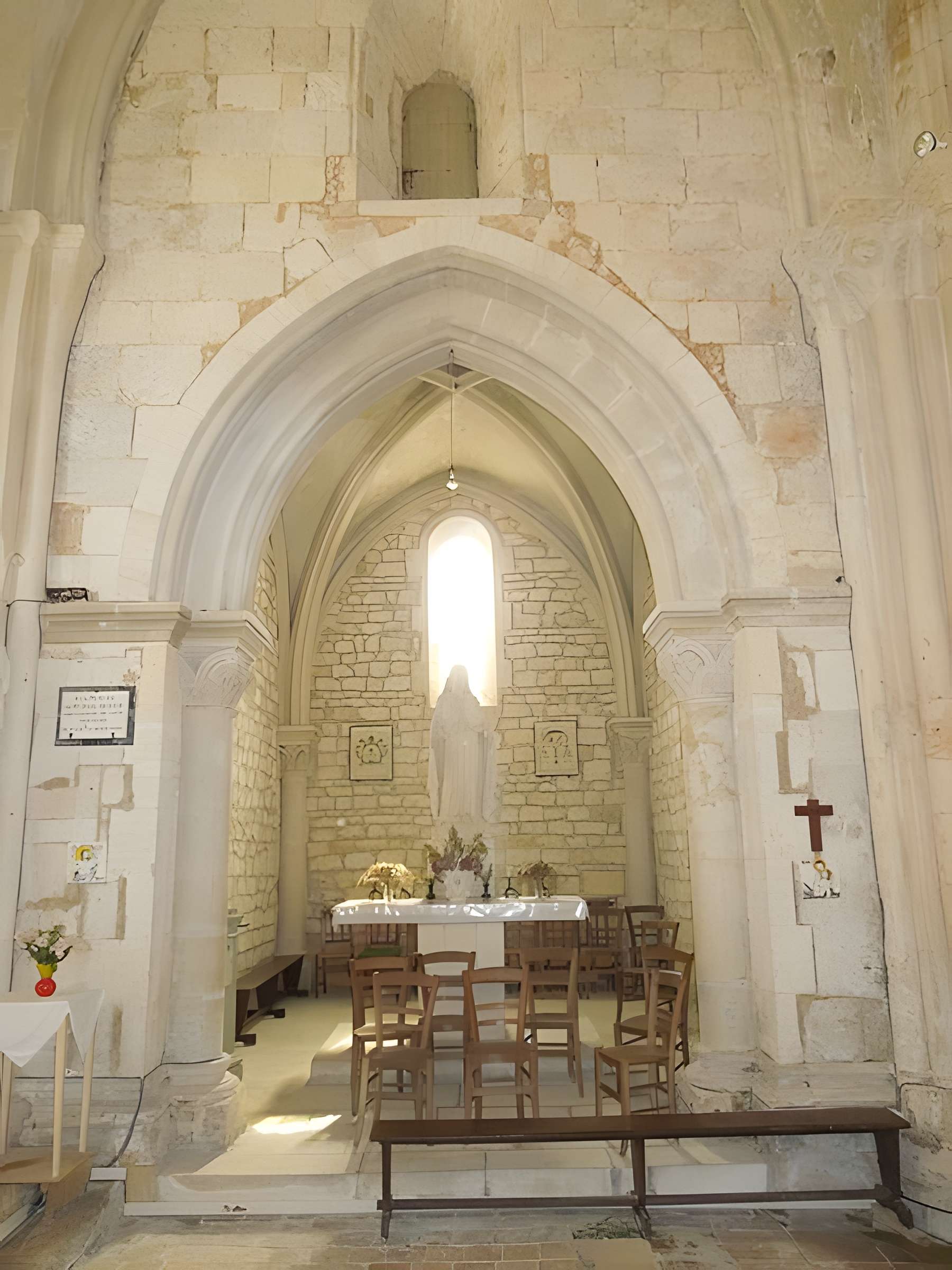 Église Saint-Simon de Saint-Simon-de-Bordes