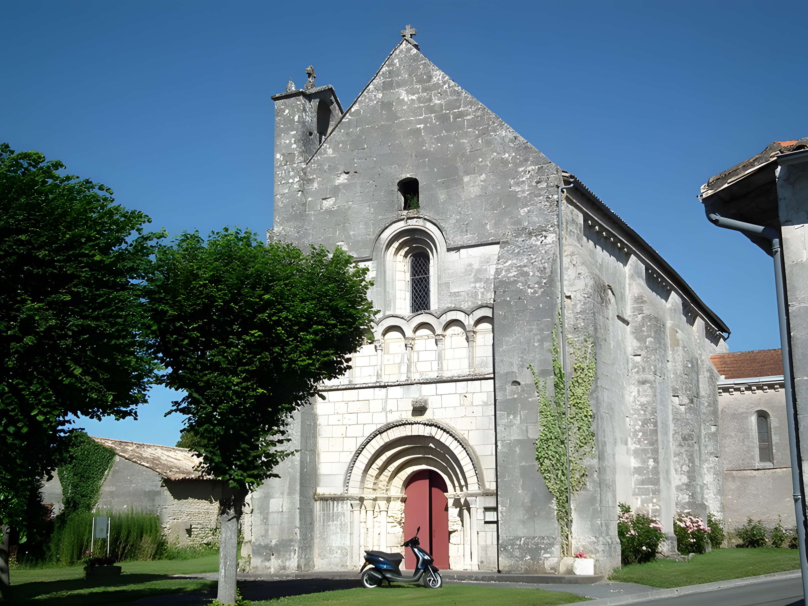 Église Saint-Simon de Saint-Simon-de-Bordes 