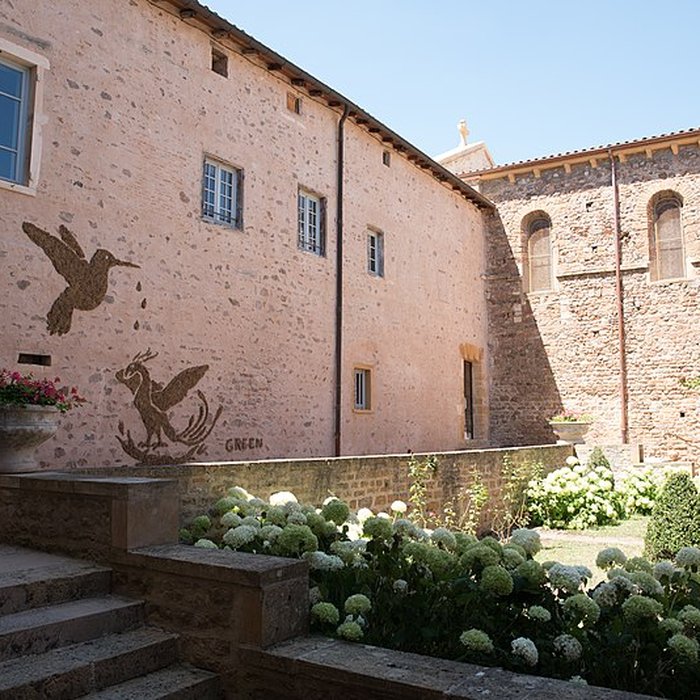 Photo de Église Saints-Martin-et-Laurent de Salles-Arbuissonnas-en-Beaujolais