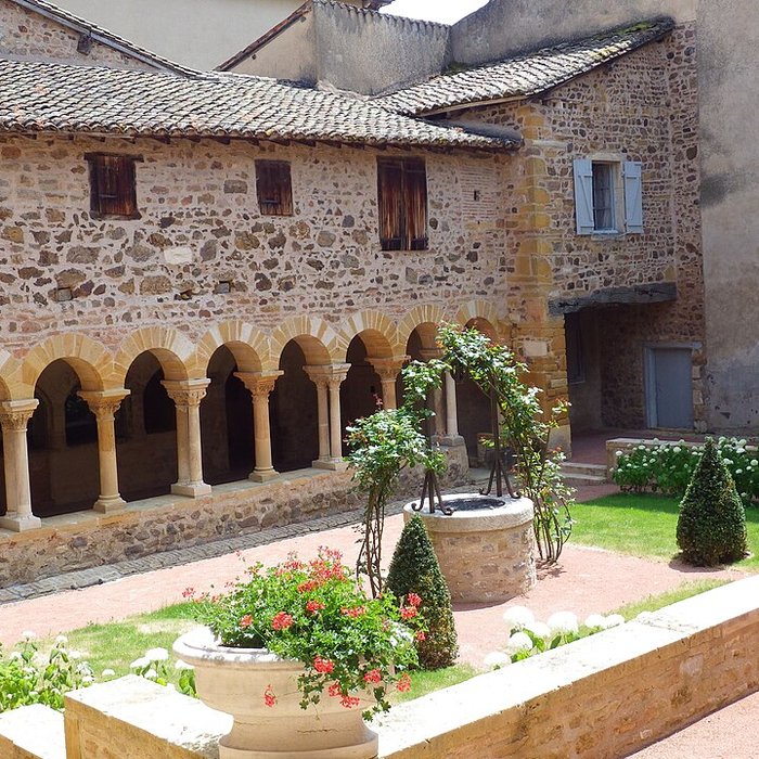 Photo de Église Saints-Martin-et-Laurent de Salles-Arbuissonnas-en-Beaujolais