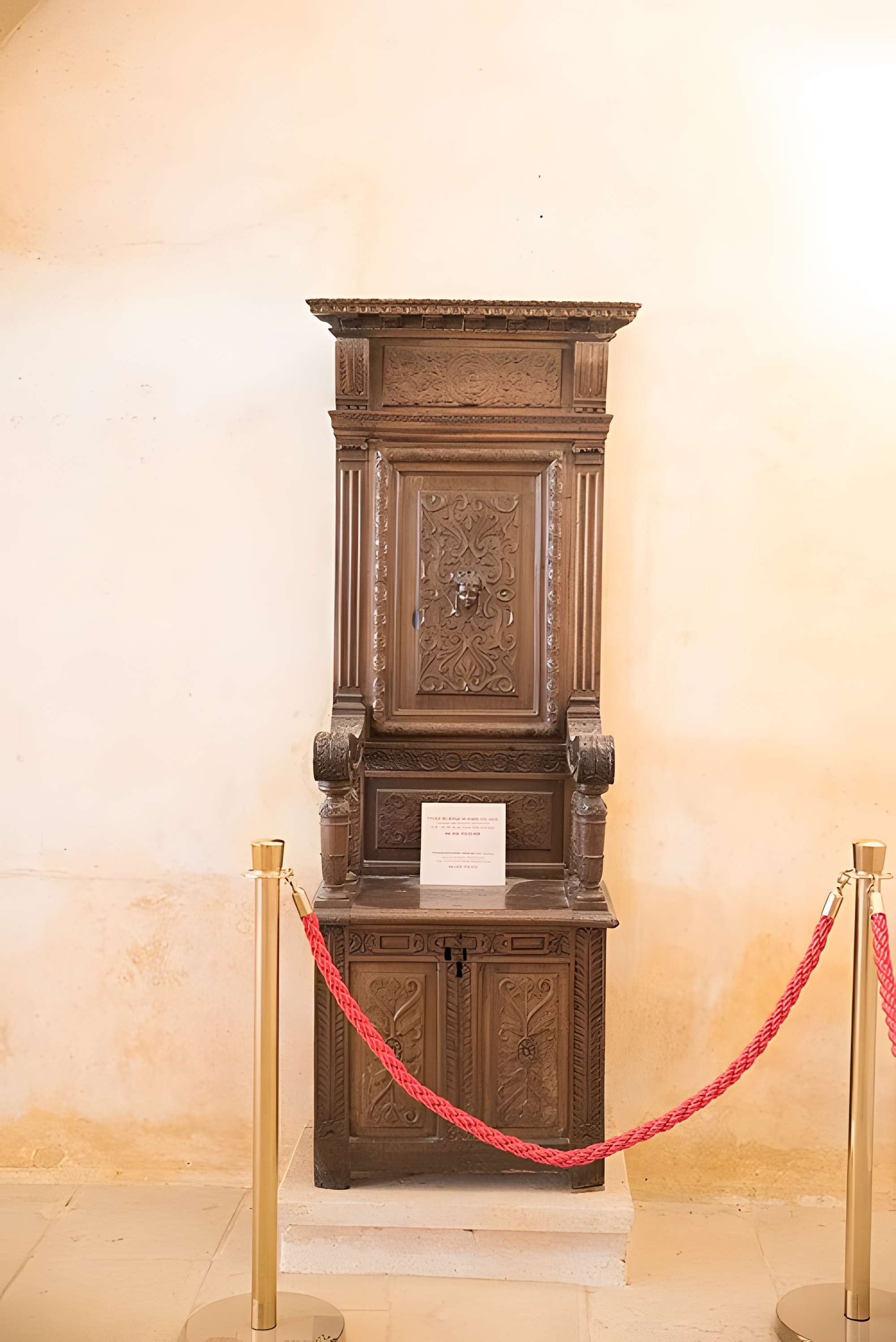 Église Saints-Martin-et-Laurent de Salles-Arbuissonnas-en-Beaujolais