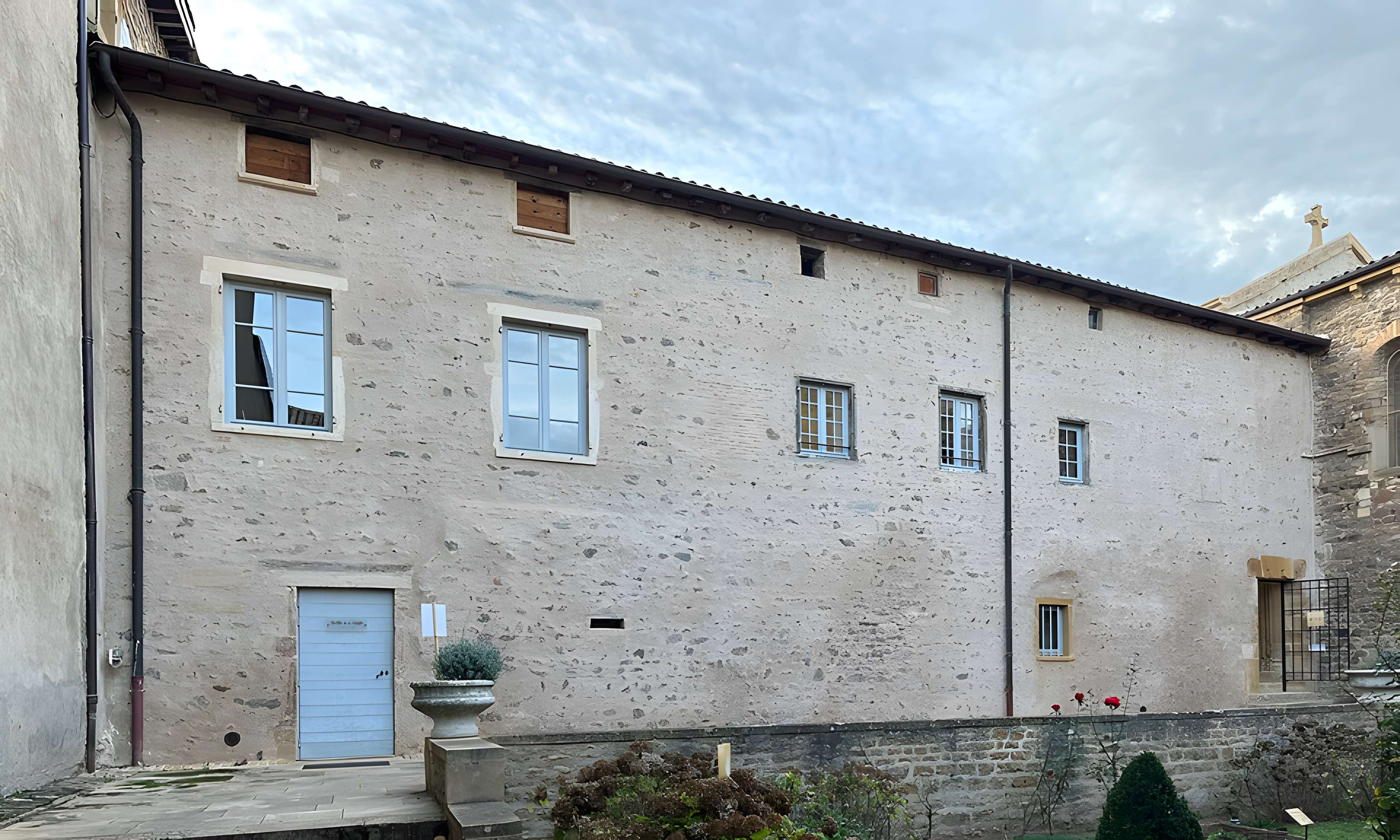 Église Saints-Martin-et-Laurent de Salles-Arbuissonnas-en-Beaujolais
