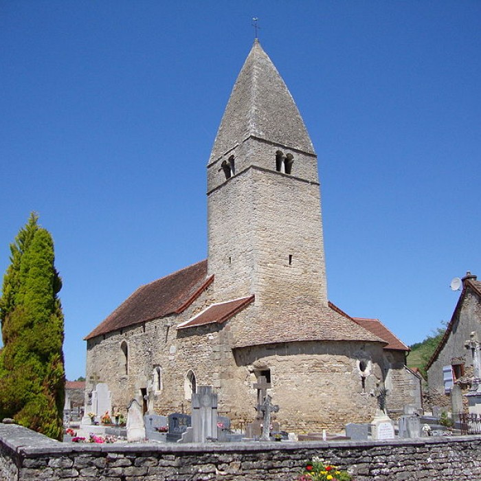 Photo de Église Saints-Pierre-et-Paul de Chamilly