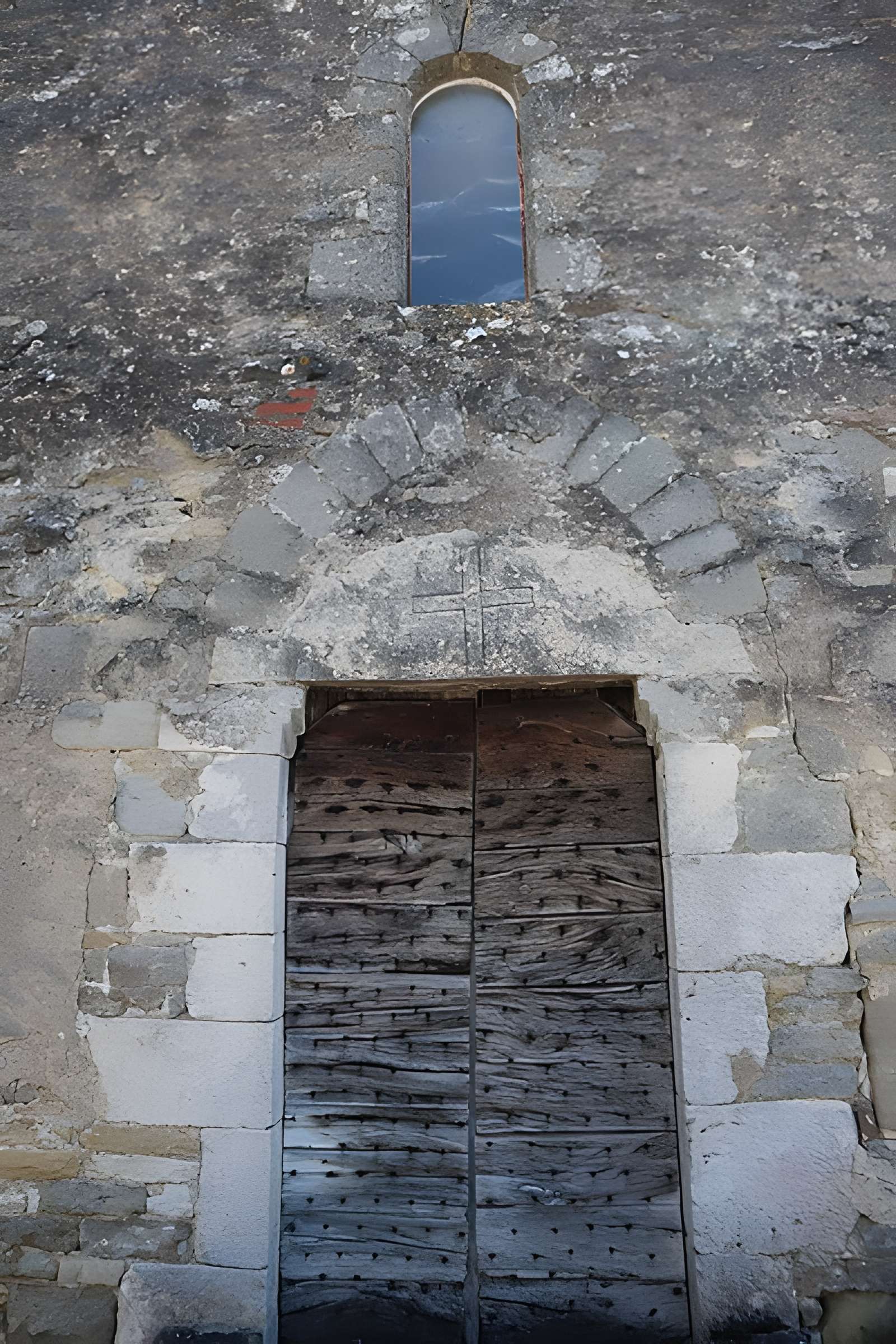 Église Saints-Pierre-et-Paul de Chamilly