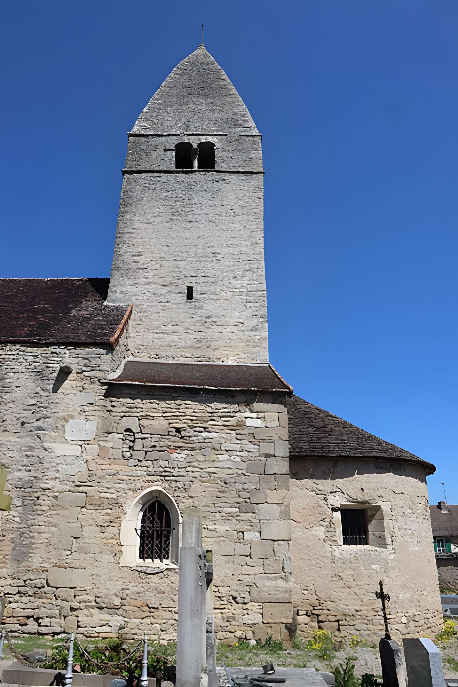 Église Saints-Pierre-et-Paul de Chamilly