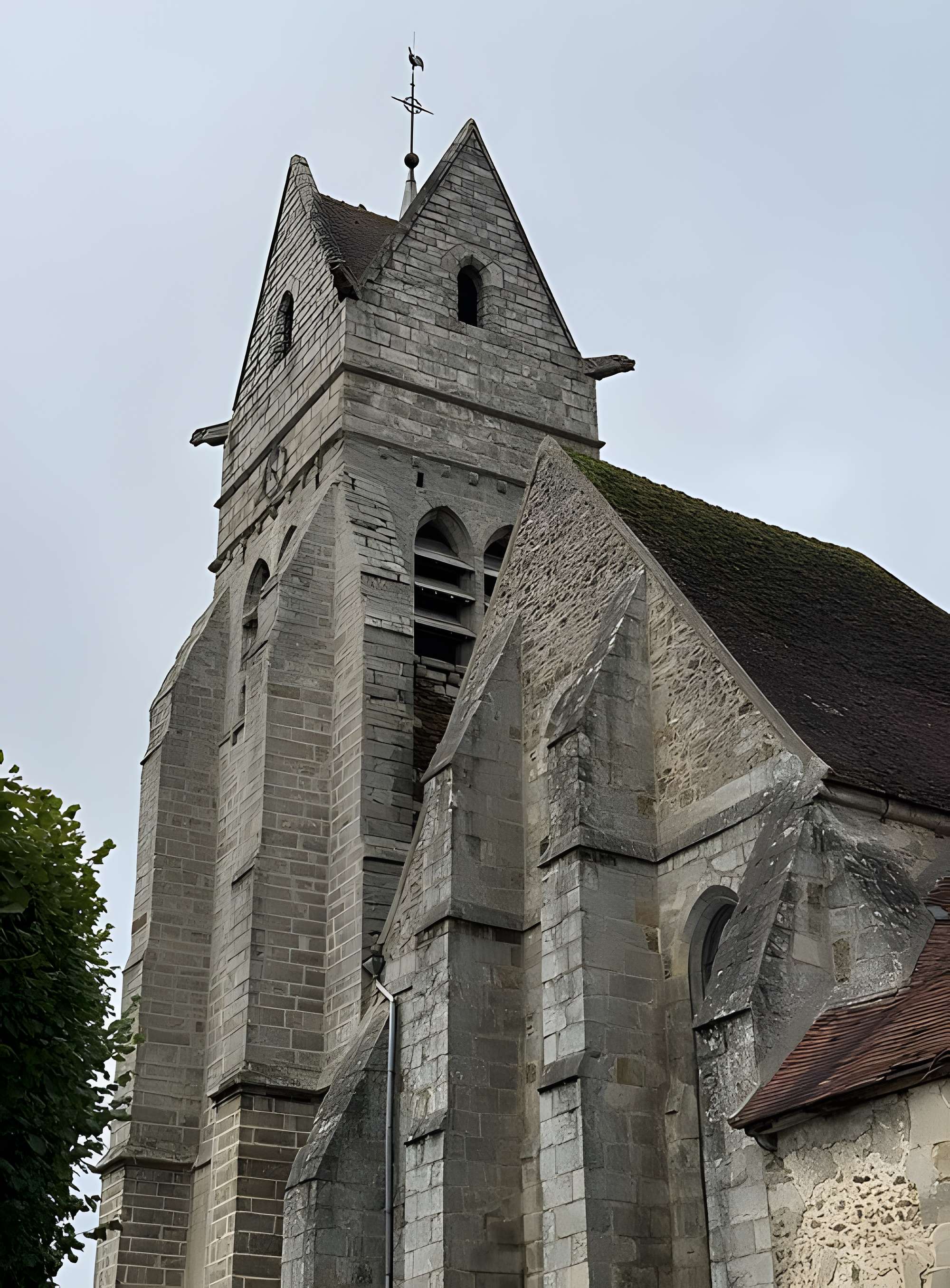 Église Saints-Pierre-et-Paul de Chaumes-en-Brie