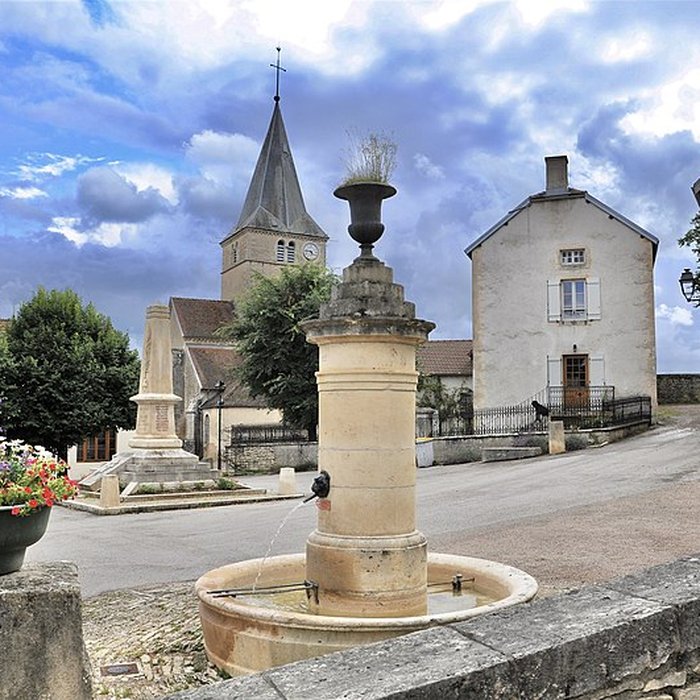 Photo de Église Saints-Pierre-et-Paul de Frôlois