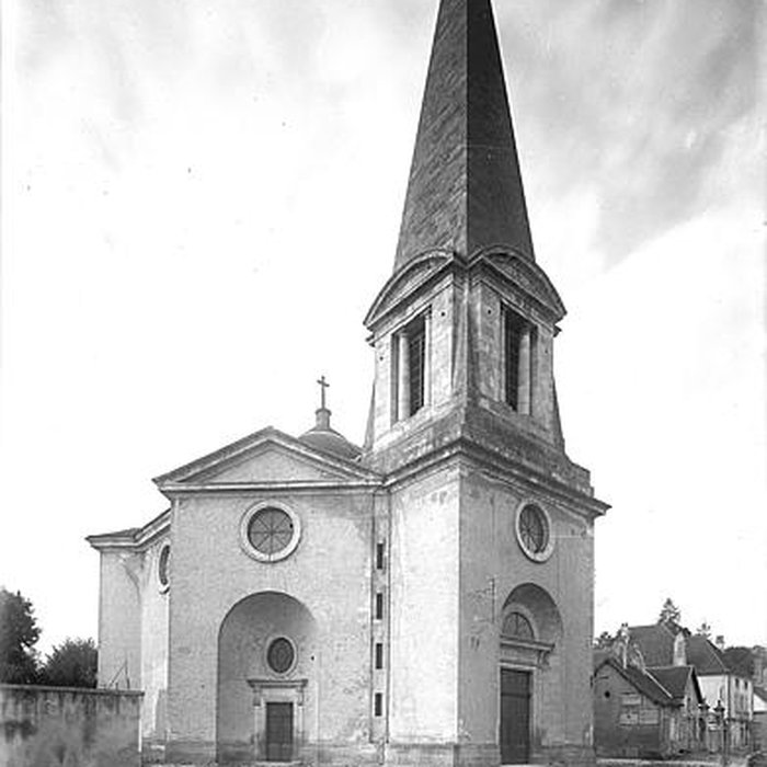 Photo de Église Saints-Pierre-et-Paul de Givry