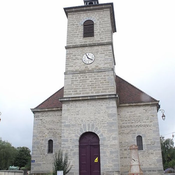 Photo de Église Saints-Pierre-et-Paul de Vorges-les-Pins