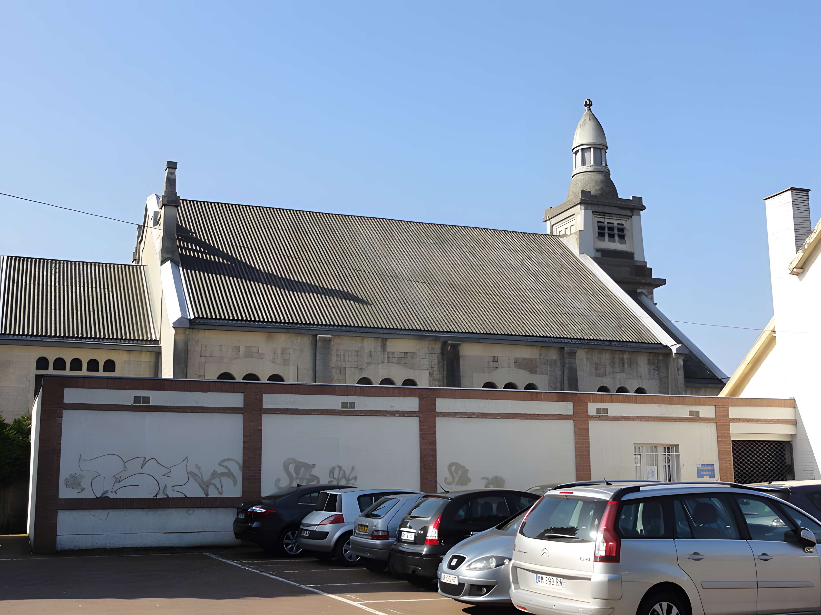 Église Saint-Stanislas de la cité Bruno
