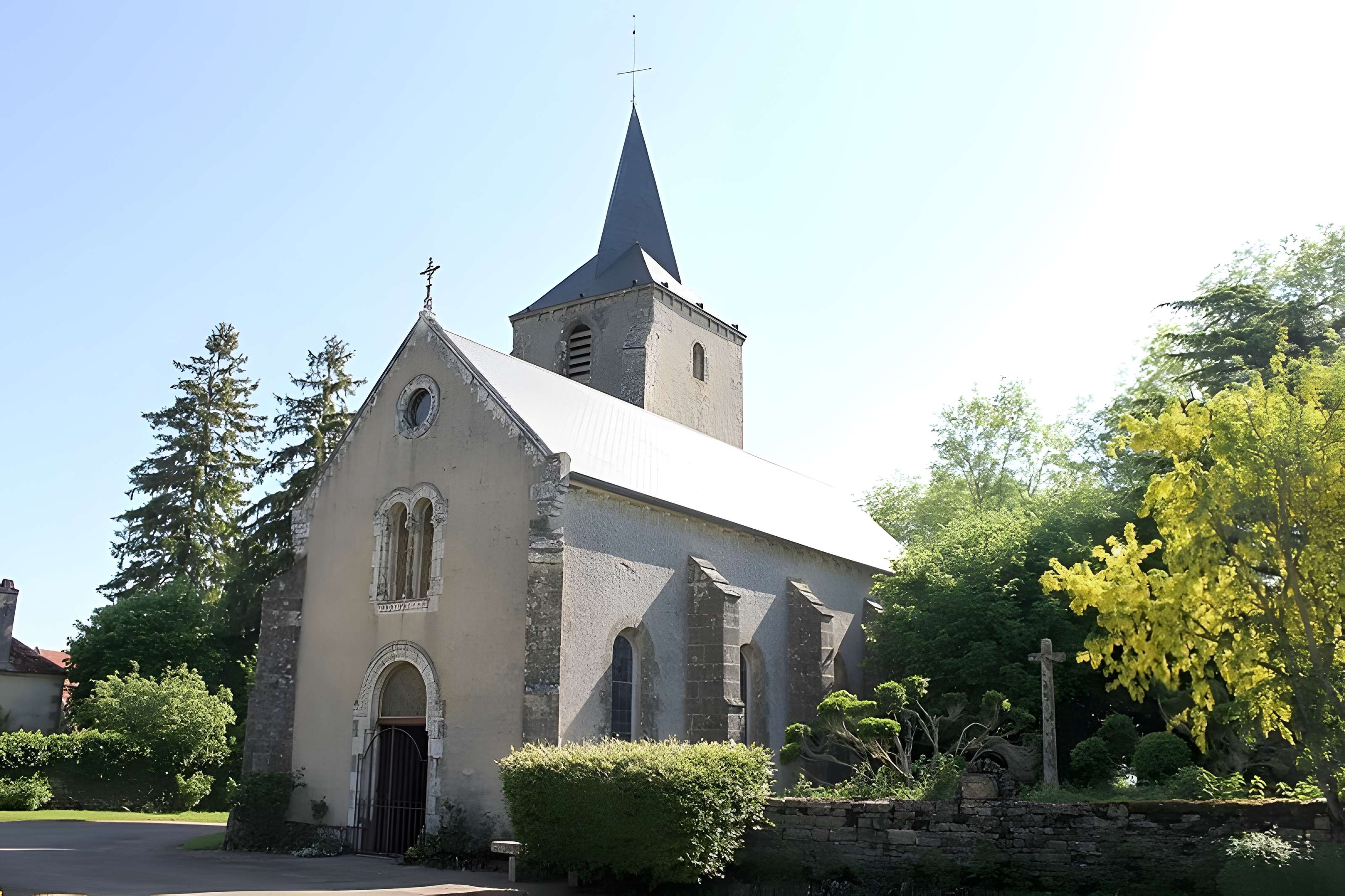 Église Saint-Sulpice d'Authiou 