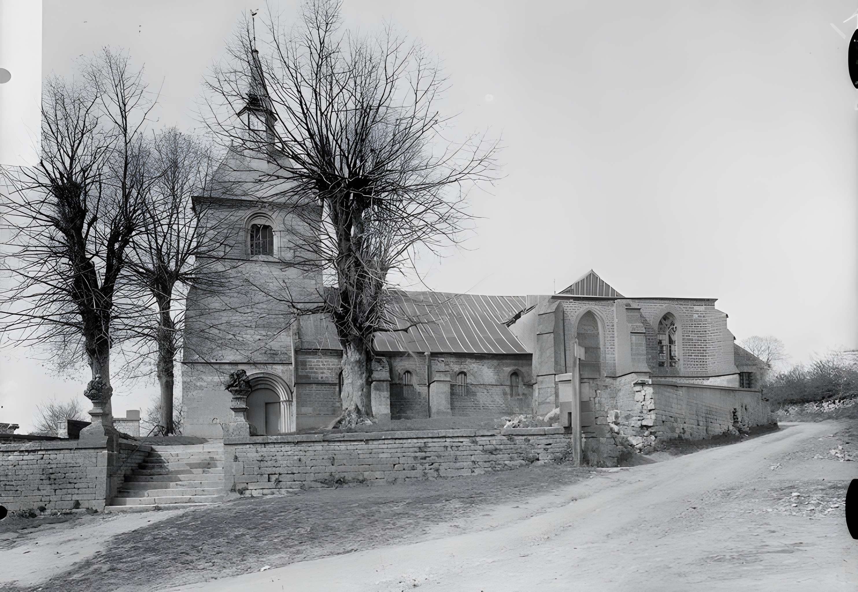Église Saint-Sulpice de Chémery-sur-Bar