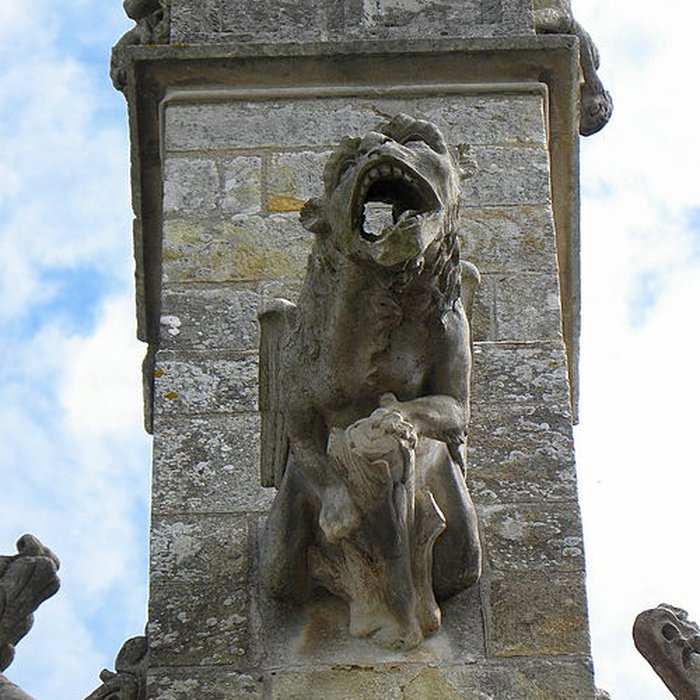 Photo de Église Saint-Sulpice de Gennes-sur-Seiche
