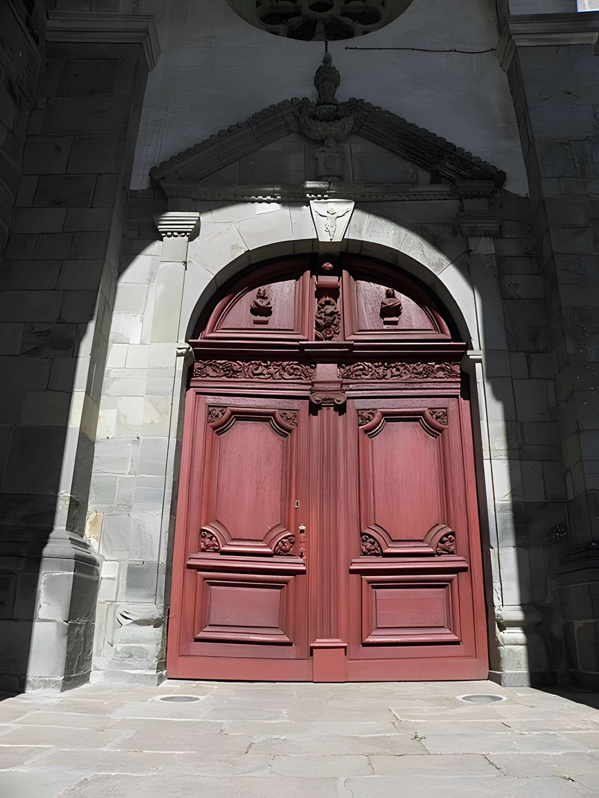 Église Saint-Sulpice de Gennes-sur-Seiche