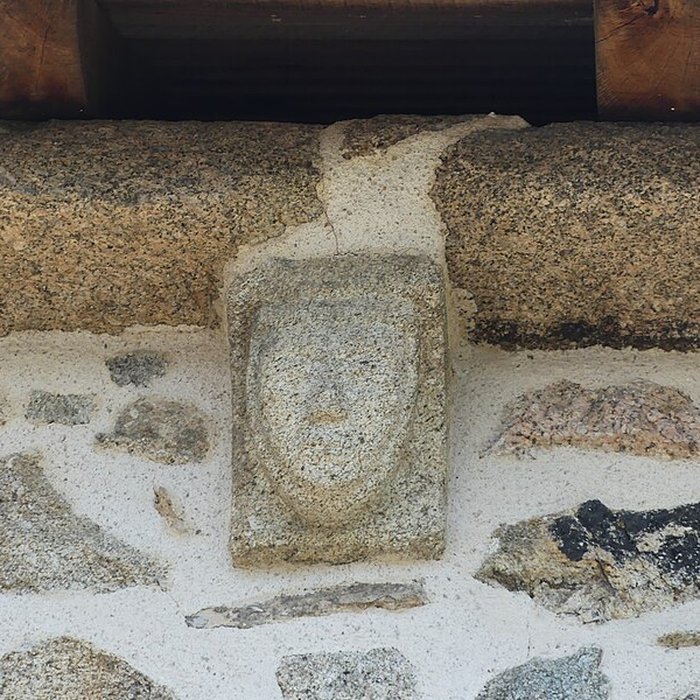 Photo de Église Saint-Sulpice de Ladapeyre et croix