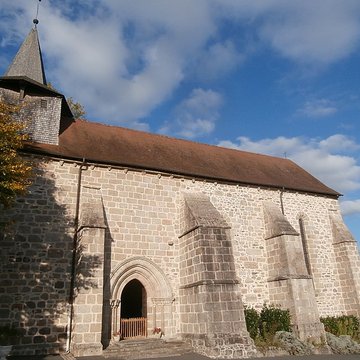 Église Saint-Sulpice de Ladapeyre et croix