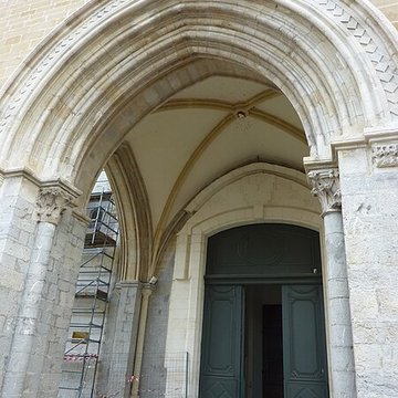Cathédrale Saint-Jean-Baptiste dAlès
