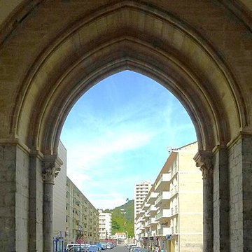 Cathédrale Saint-Jean-Baptiste dAlès