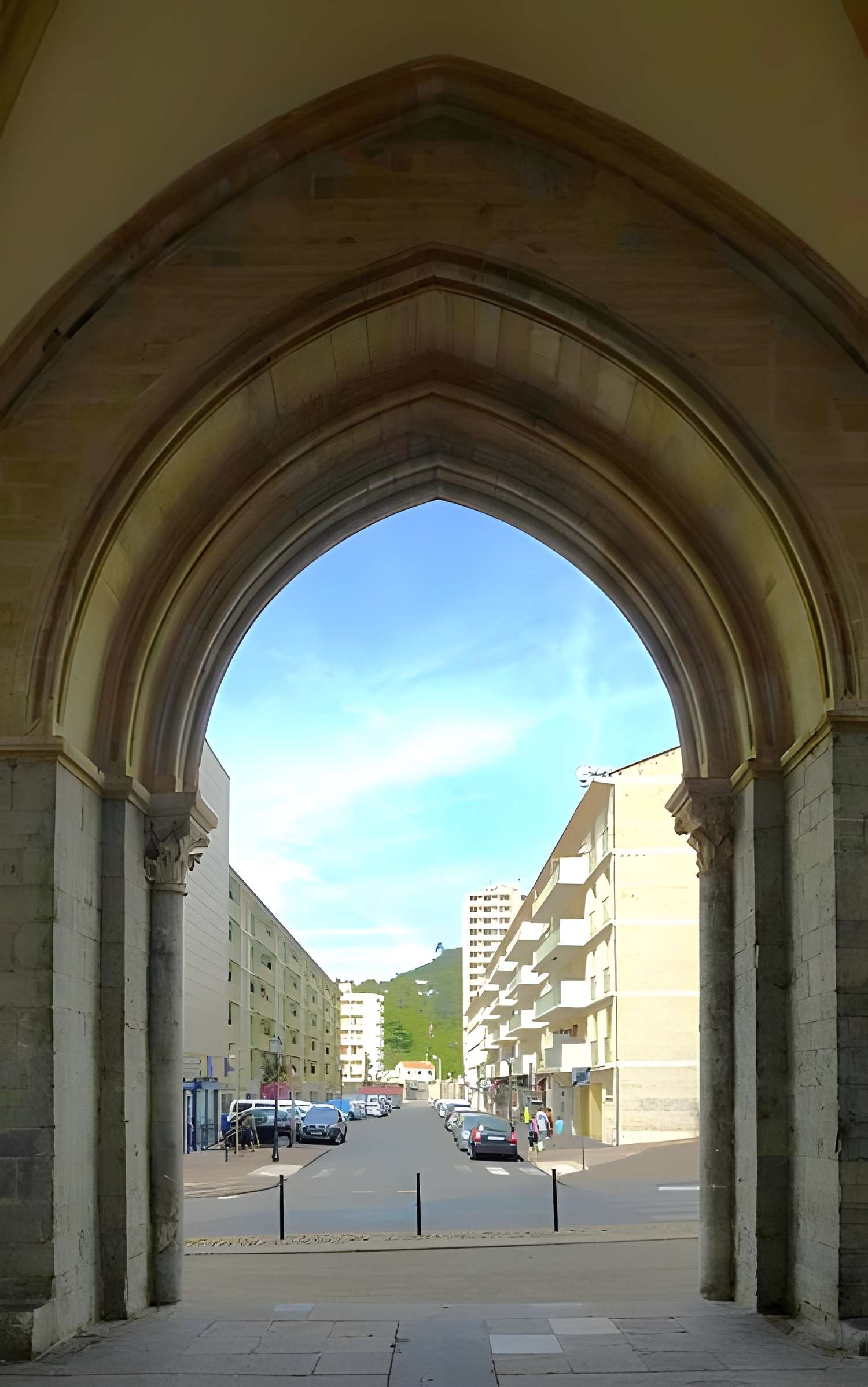 Cathédrale Saint-Jean-Baptiste d'Alès