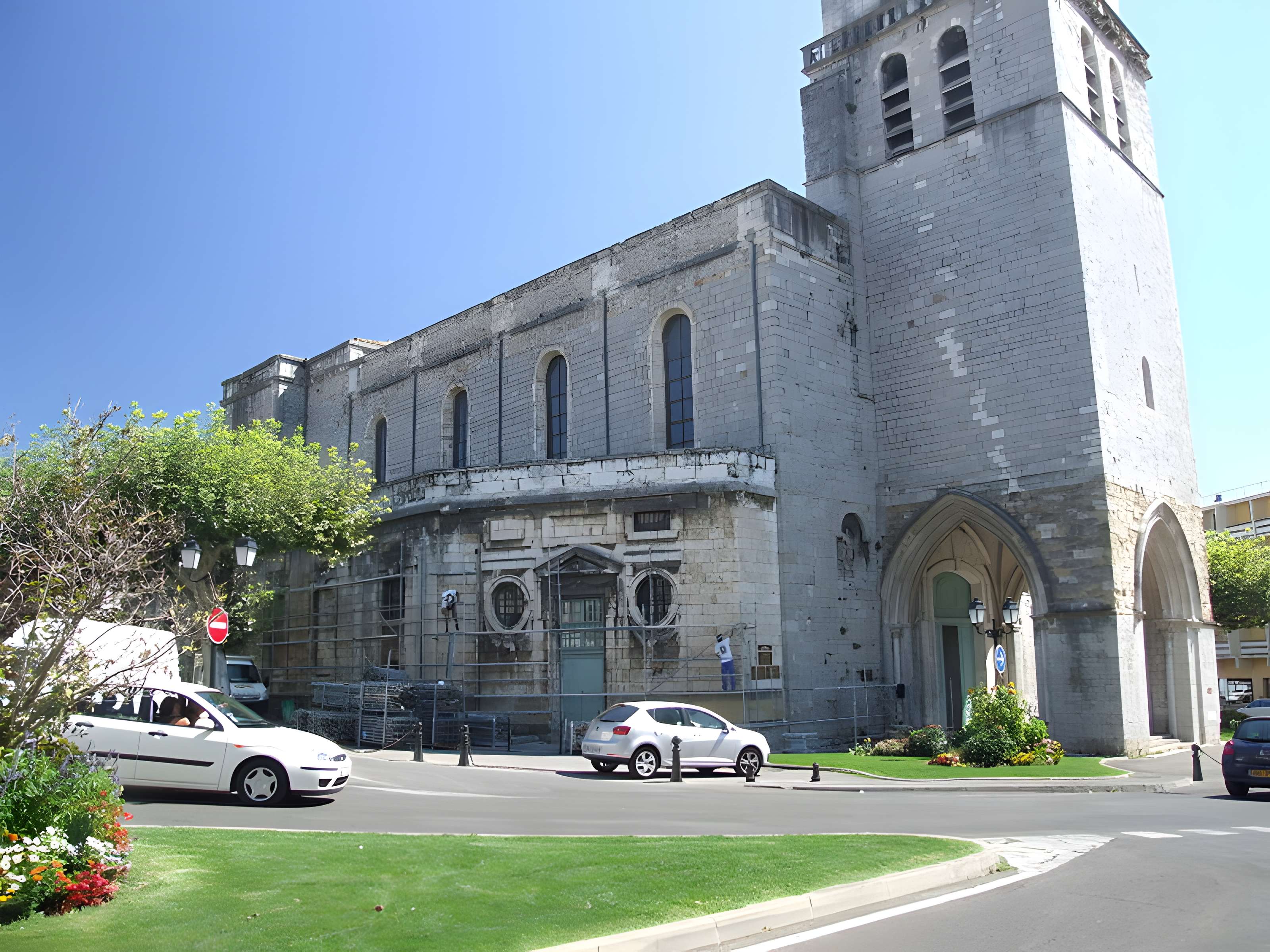 Cathédrale Saint-Jean-Baptiste d'Alès