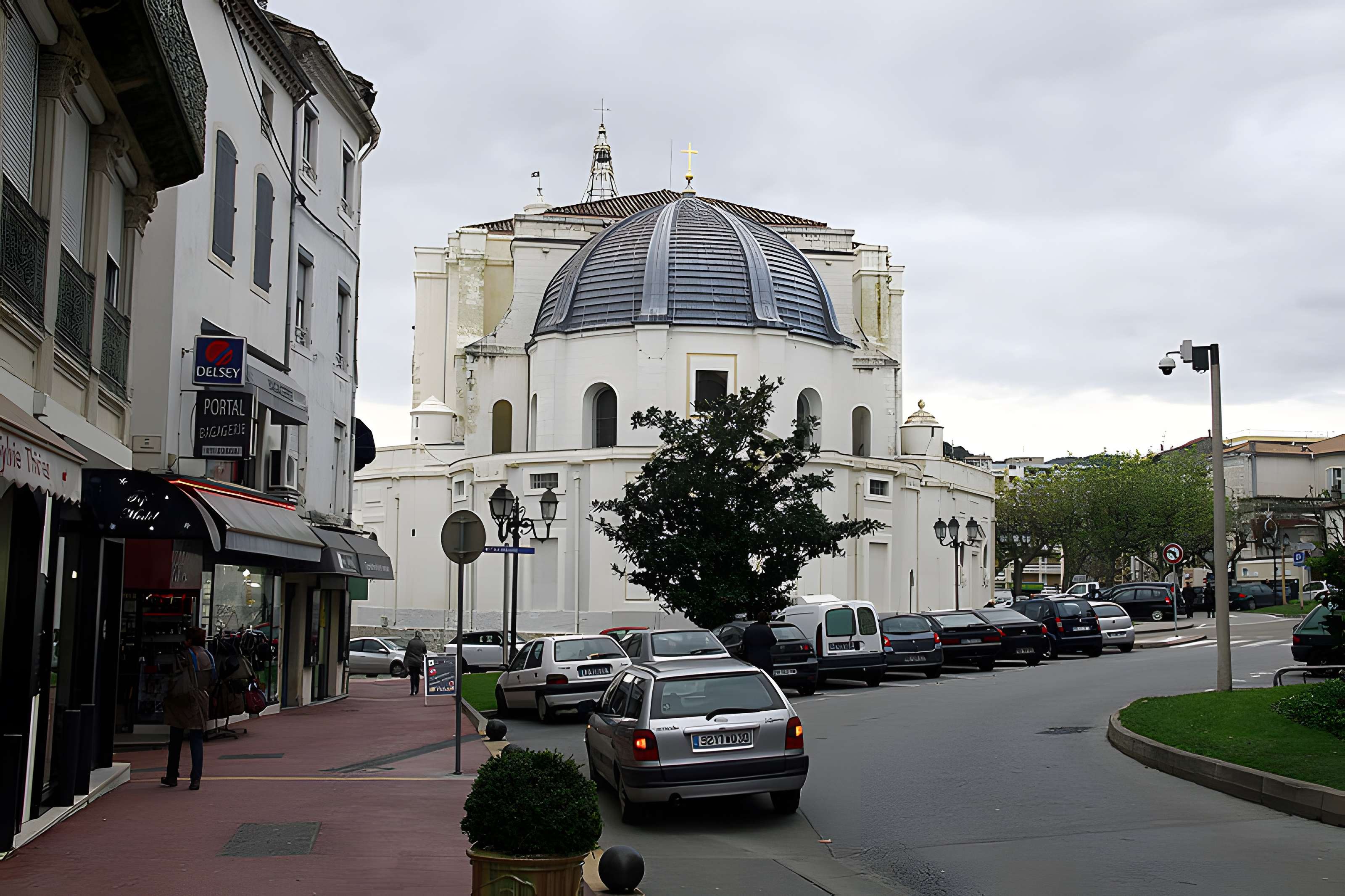 Cathédrale Saint-Jean-Baptiste d'Alès