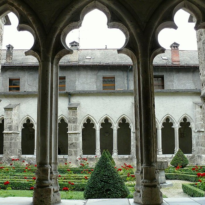 Photo de Cathédrale Saint-Jean-Baptiste de Saint-Jean-de-Maurienne
