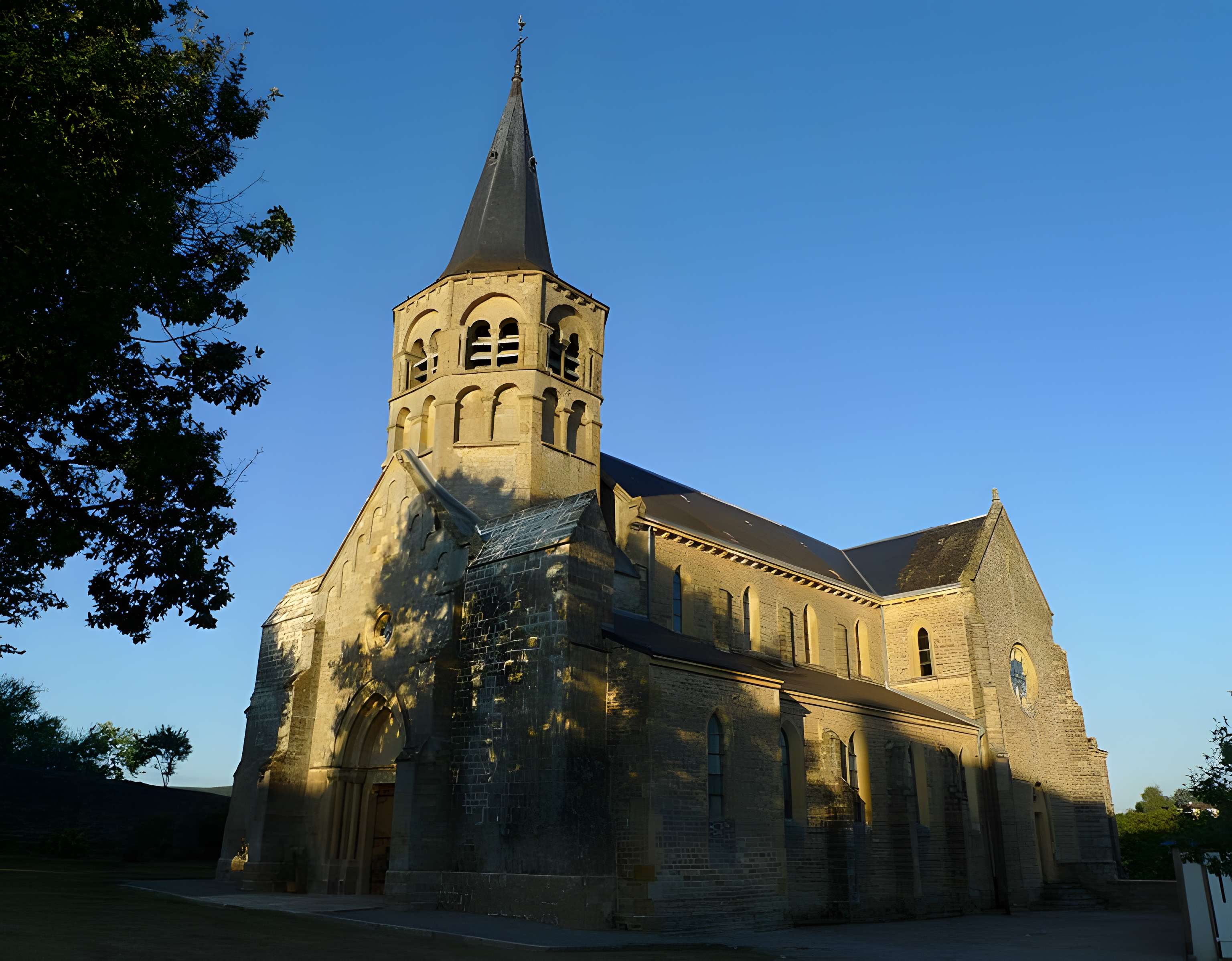 Église Saint-Sulpice de Saint-Sulpice dans la Nièvre 