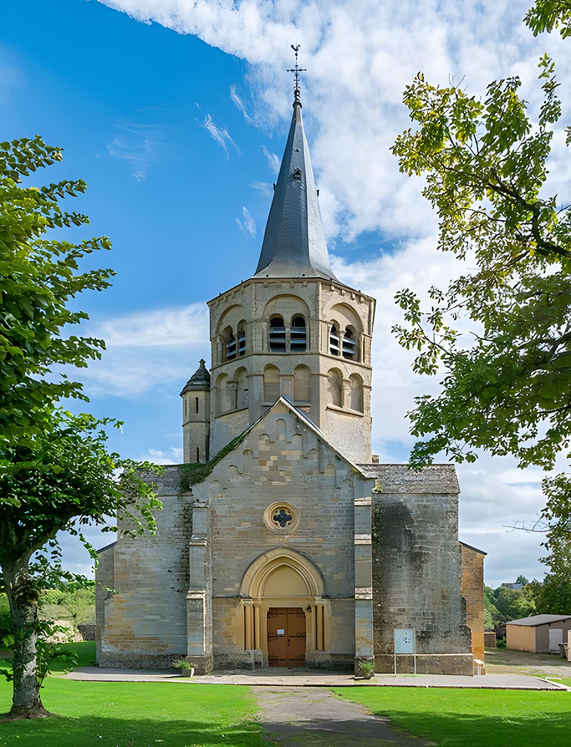 Église Saint-Sulpice de Saint-Sulpice dans la Nièvre