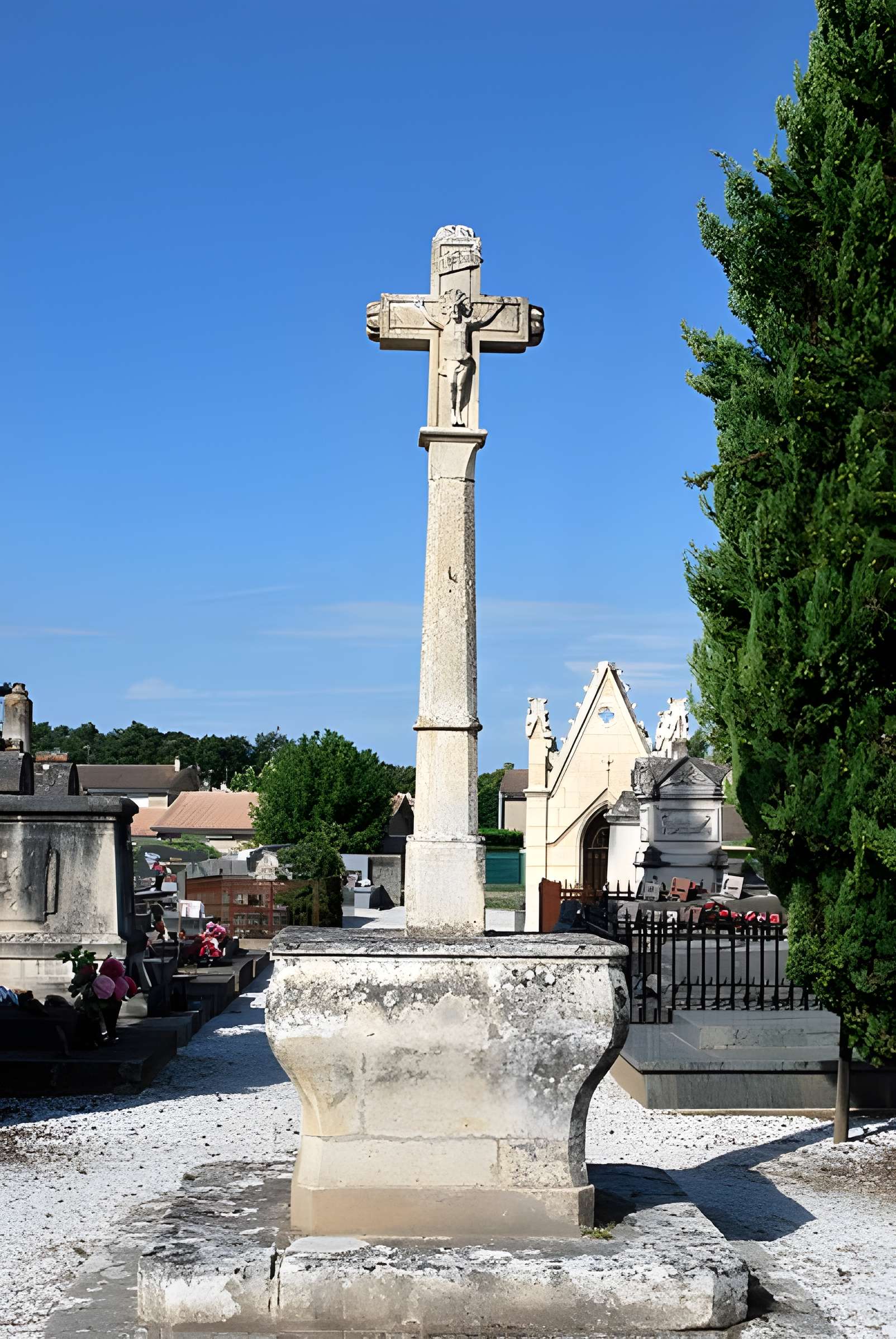 Église Saint-Sulpice de Saint-Sulpice-de-Faleyrens