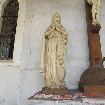 Église Saint-Sulpice de Saint-Sulpice-sur-Lèze et croix