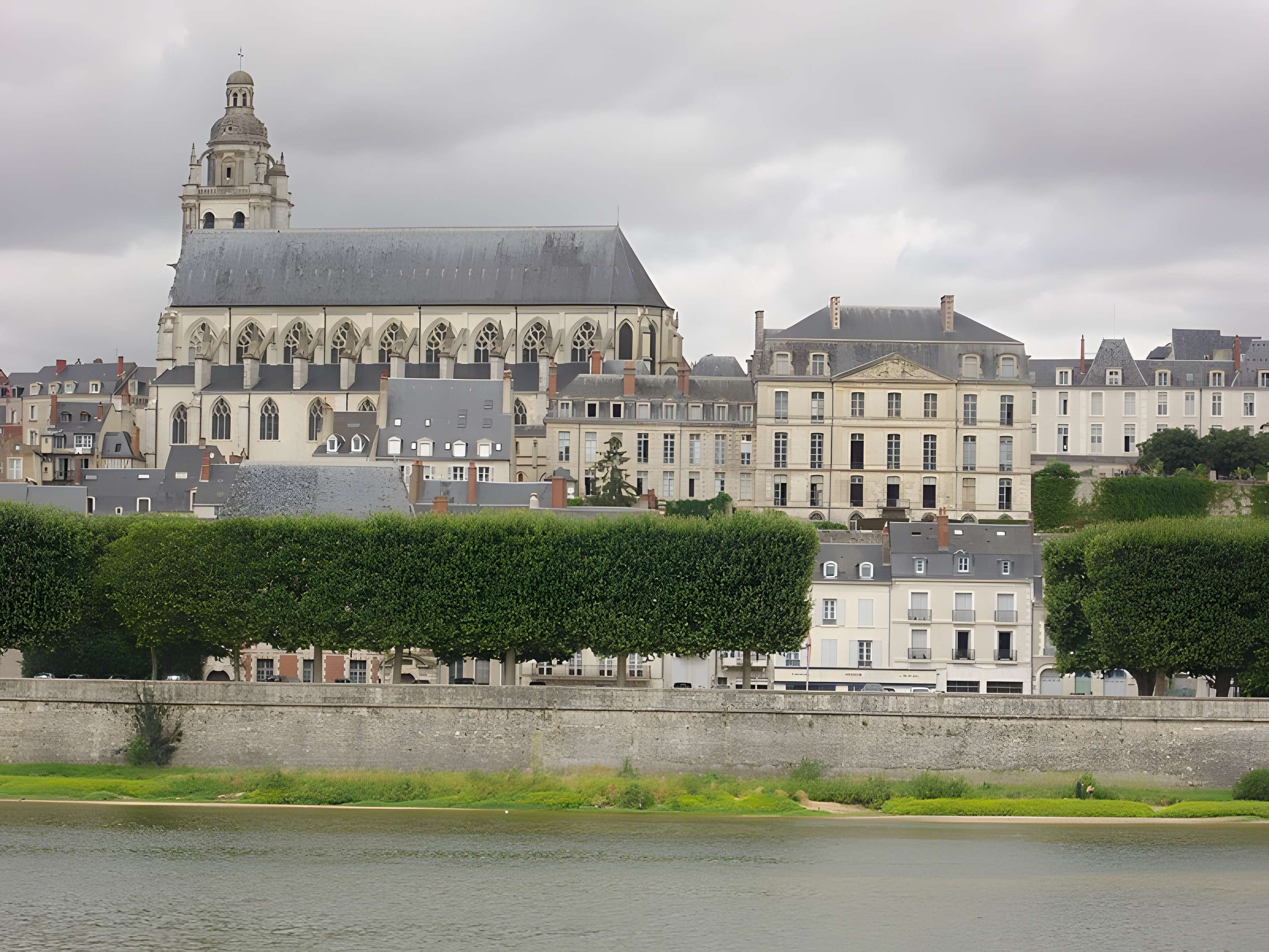 Cathédrale Saint-Louis de Blois