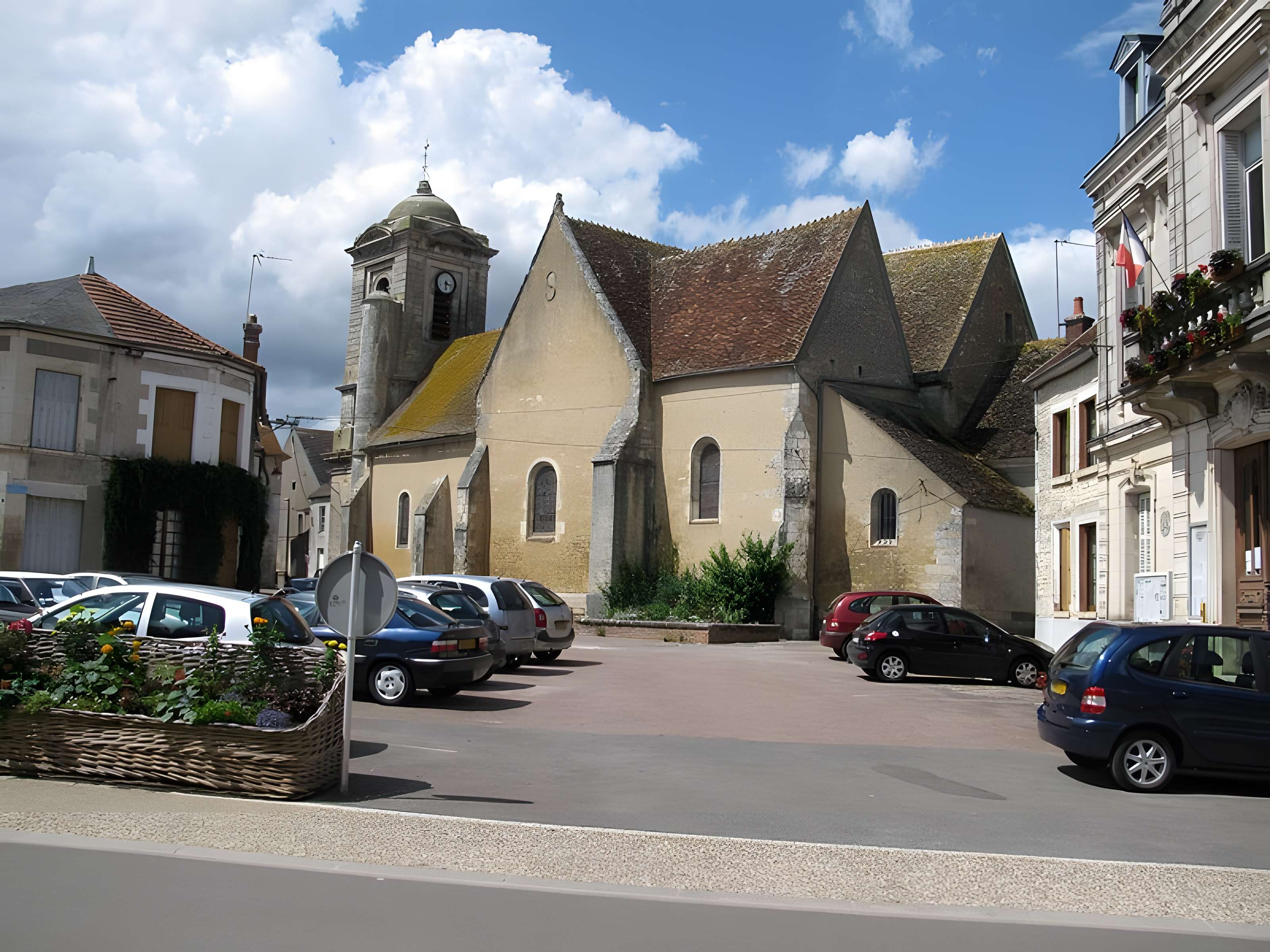 Église Saint-Sulpice d'Entrains-sur-Nohain 