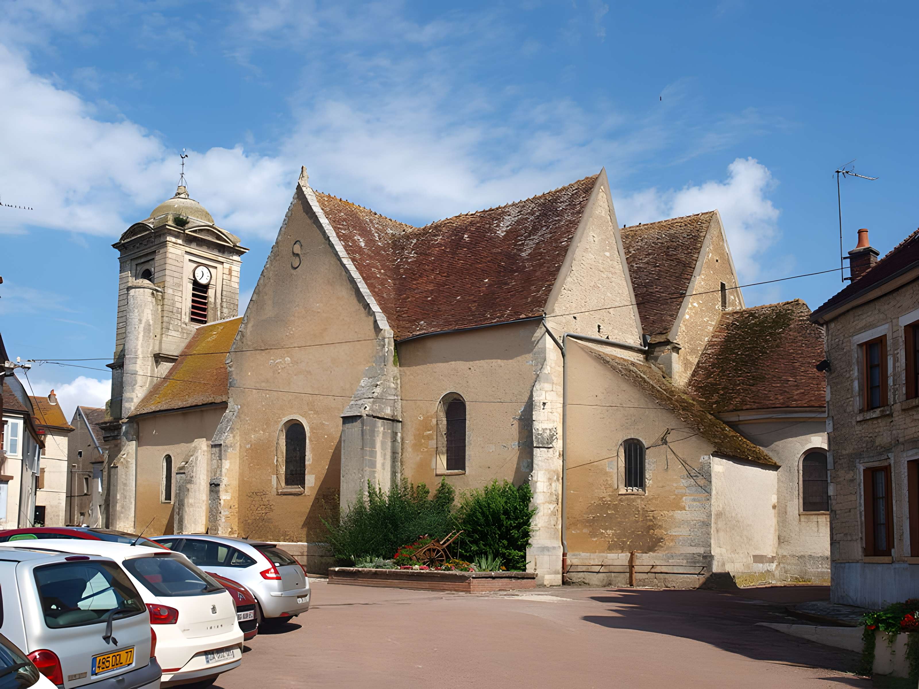Église Saint-Sulpice d'Entrains-sur-Nohain
