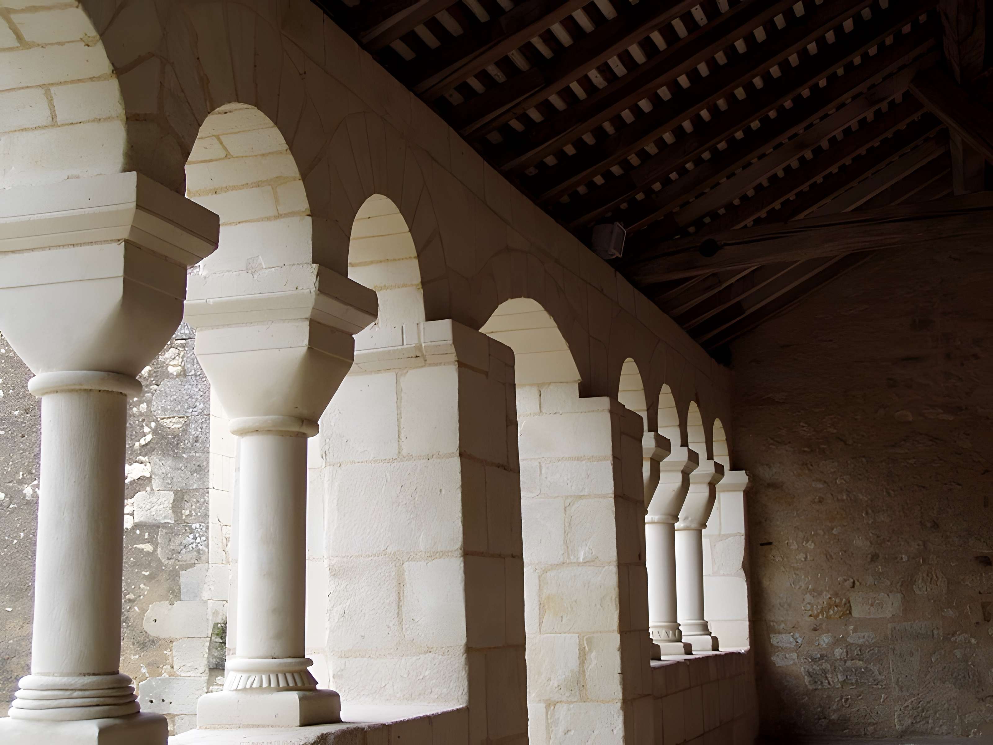 Église Saint-Sulpice d'Oyré
