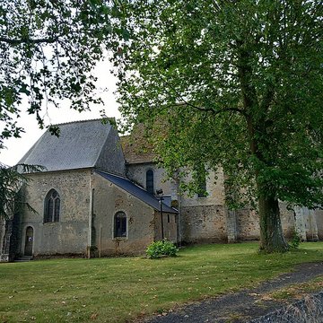 Église Saint-Symphorien de Genouilly