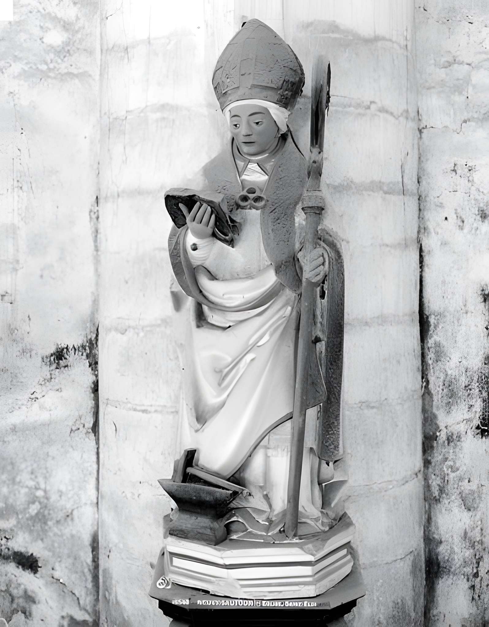 Église Saint-Symphorien de Neuvy-Sautour