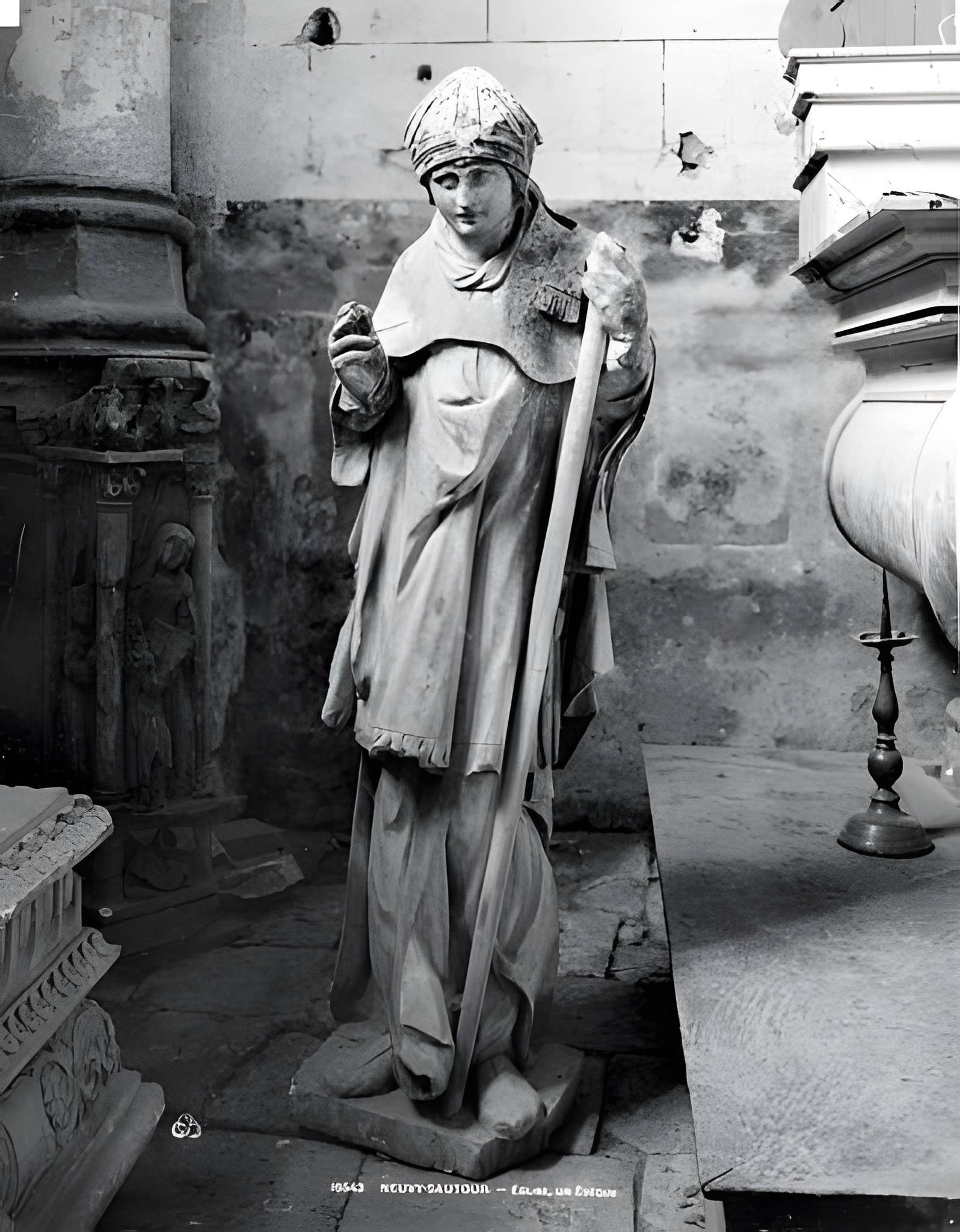 Église Saint-Symphorien de Neuvy-Sautour