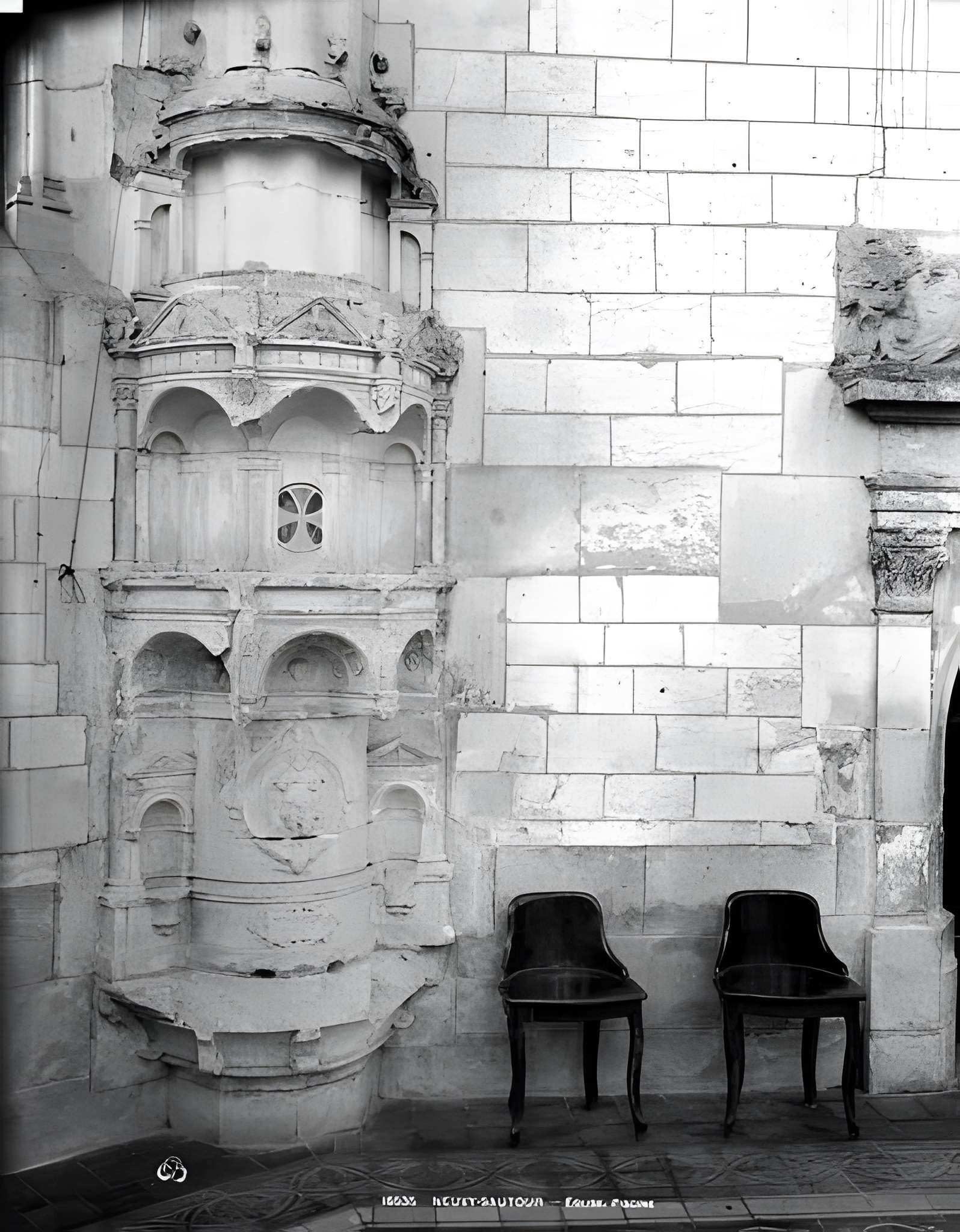 Église Saint-Symphorien de Neuvy-Sautour