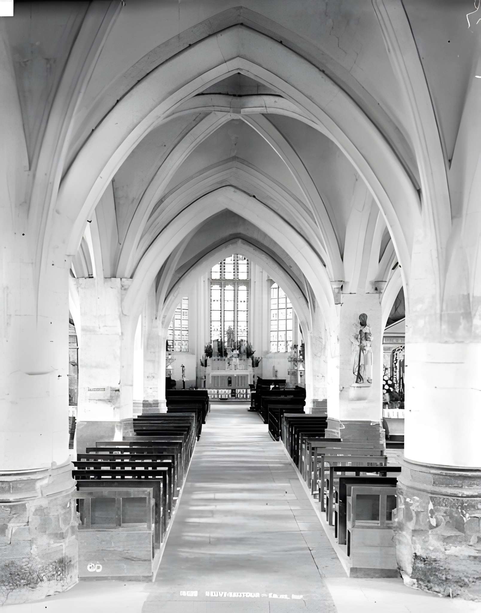 Église Saint-Symphorien de Neuvy-Sautour