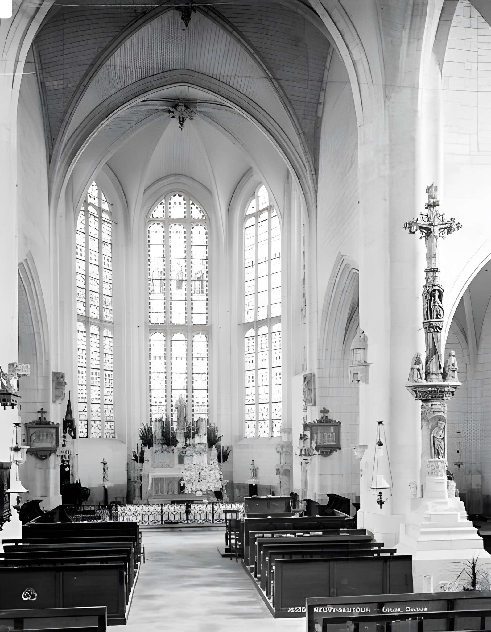 Église Saint-Symphorien de Neuvy-Sautour