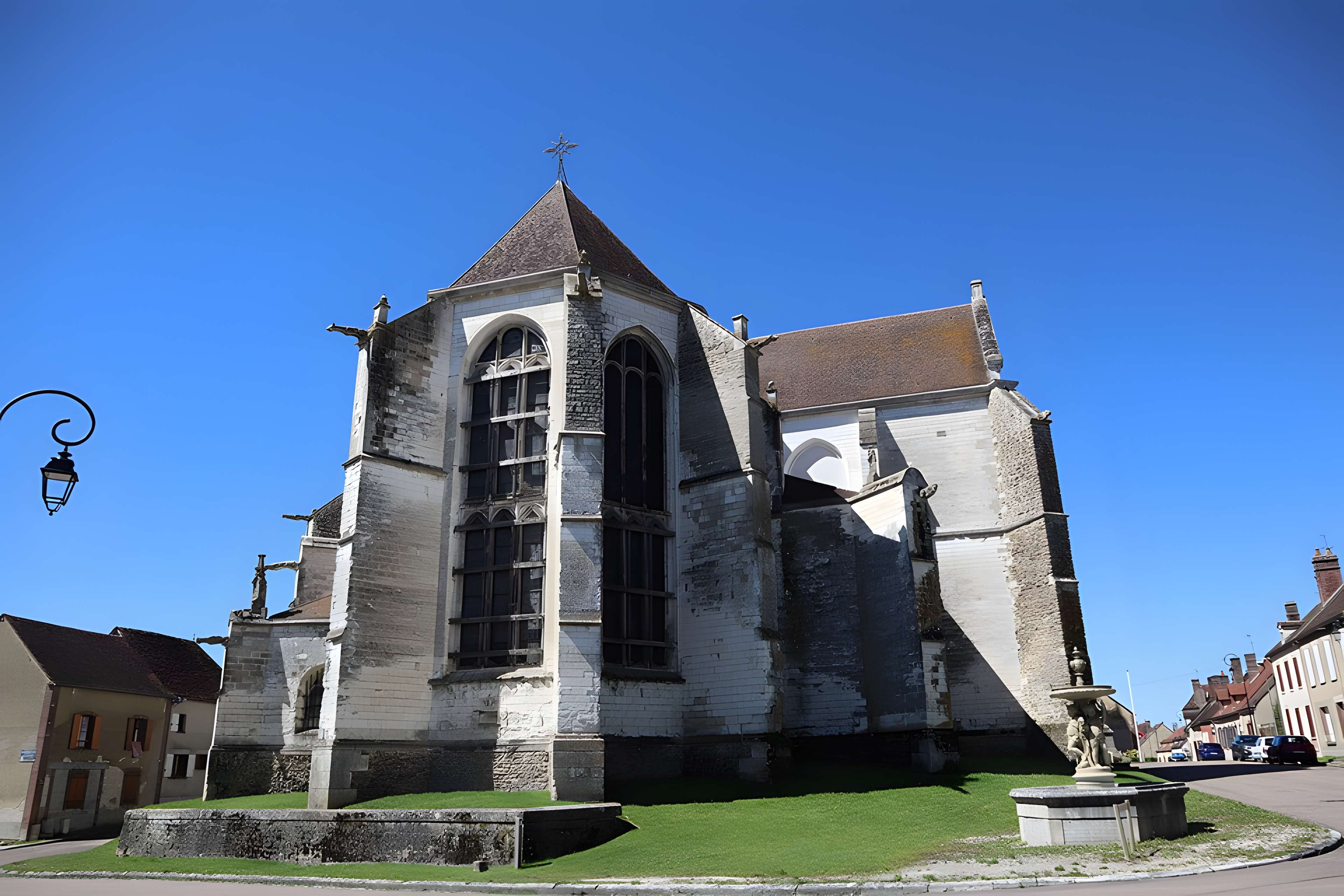 Église Saint-Symphorien de Neuvy-Sautour