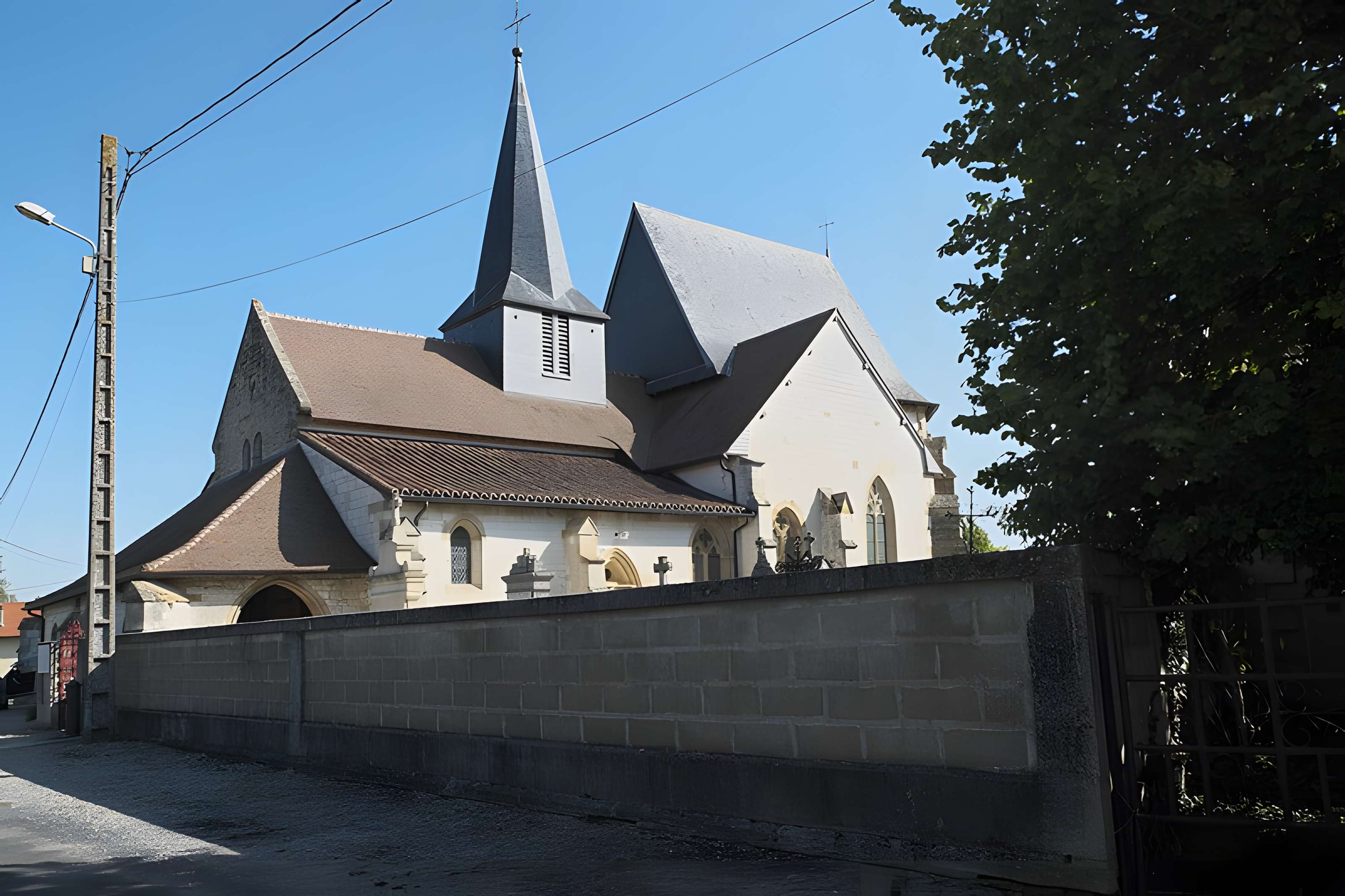 Église Saint-Symphorien de Ponthion